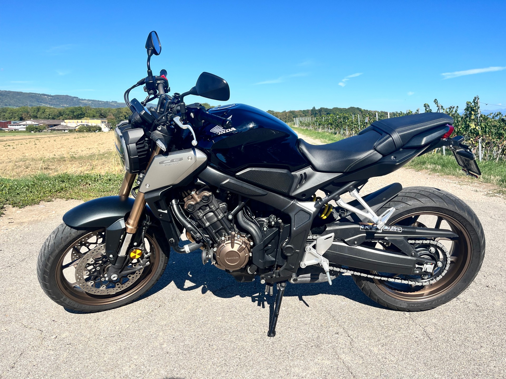 HONDA CB 650 R ABS-image-5