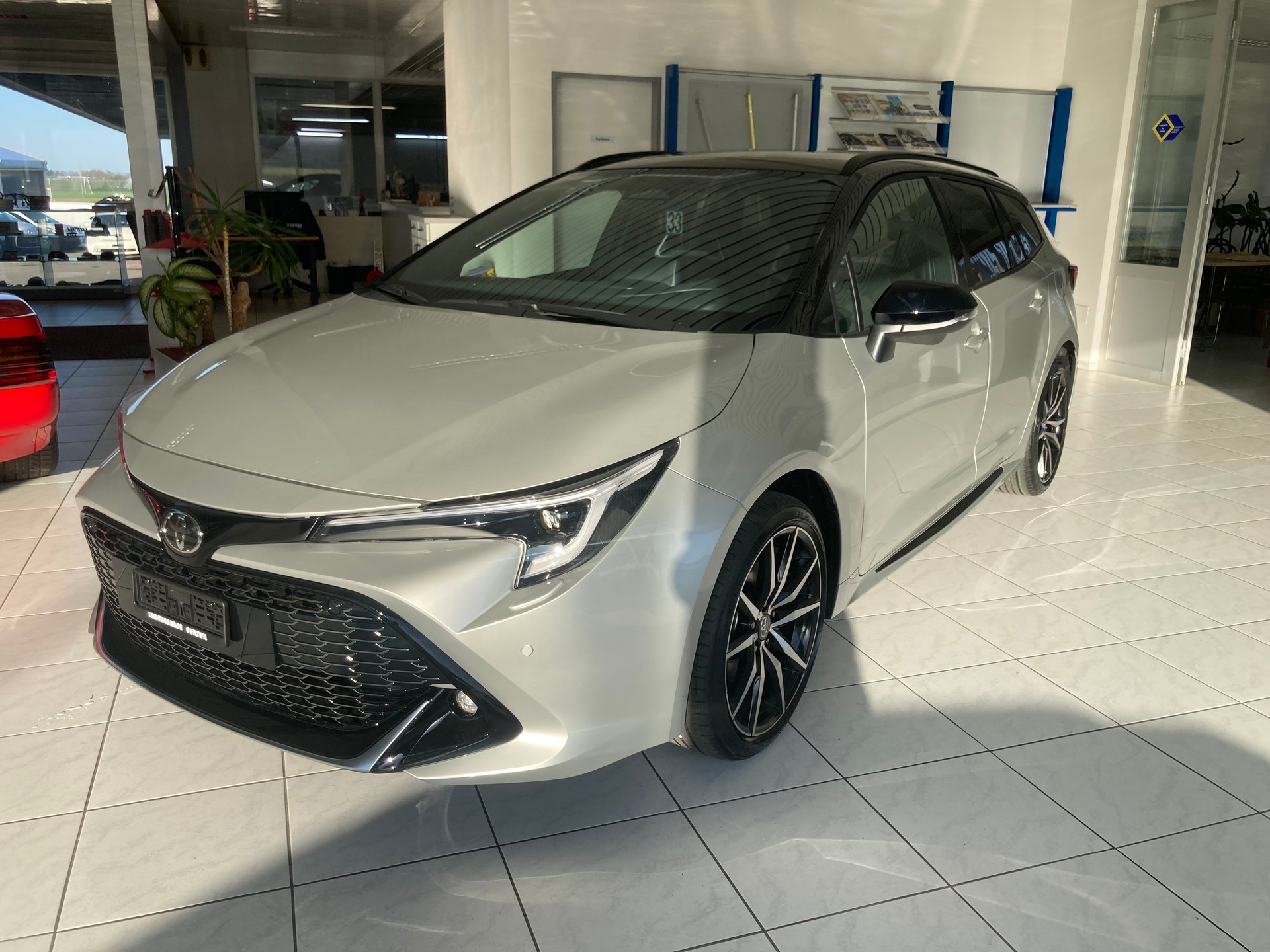 TOYOTA Corolla Touring Sports 2.0 HSD GR Sport e-CVT