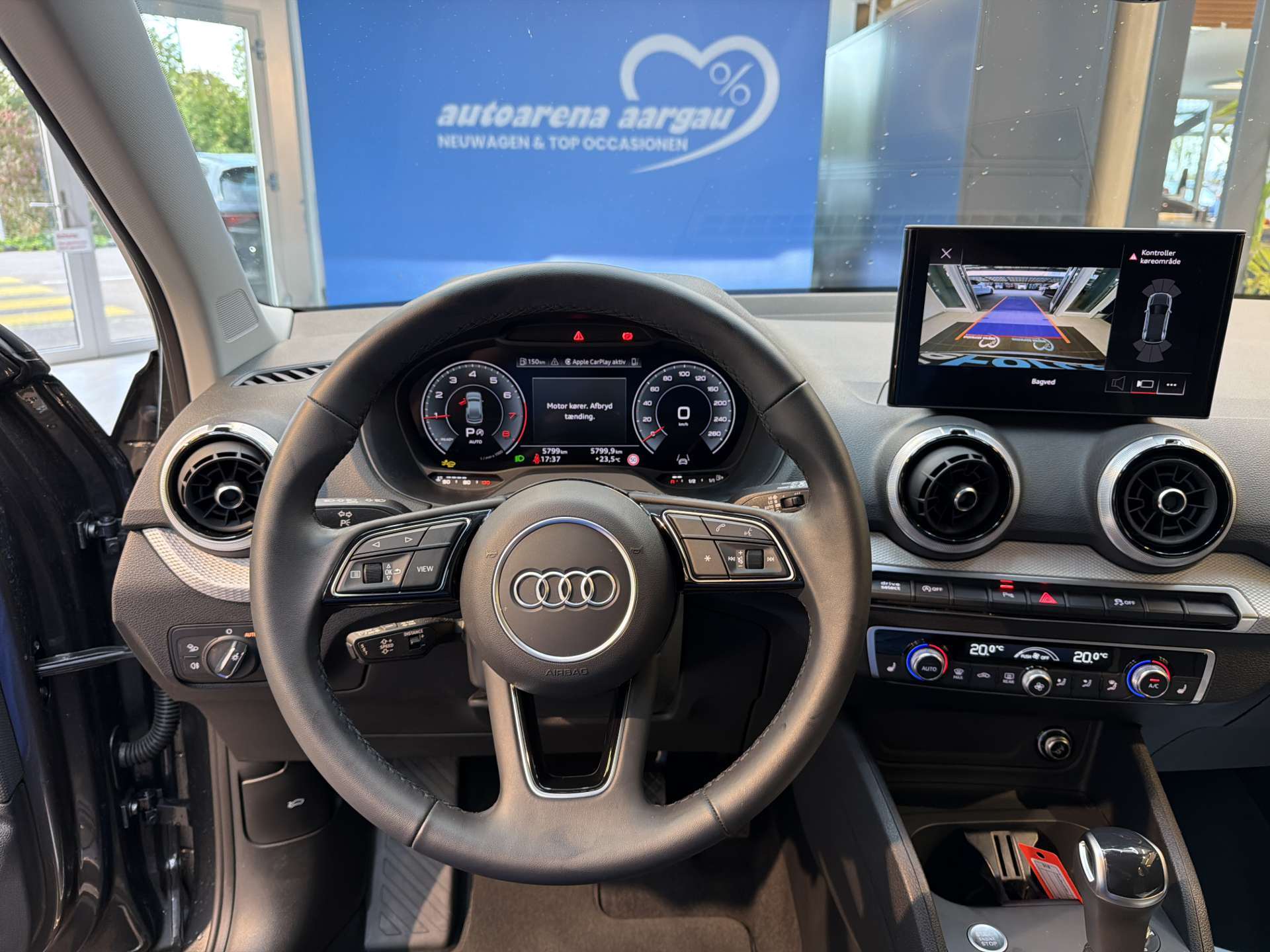 AUDI Q2 35 TFSi S-Line S-Tronic Automat-image-15