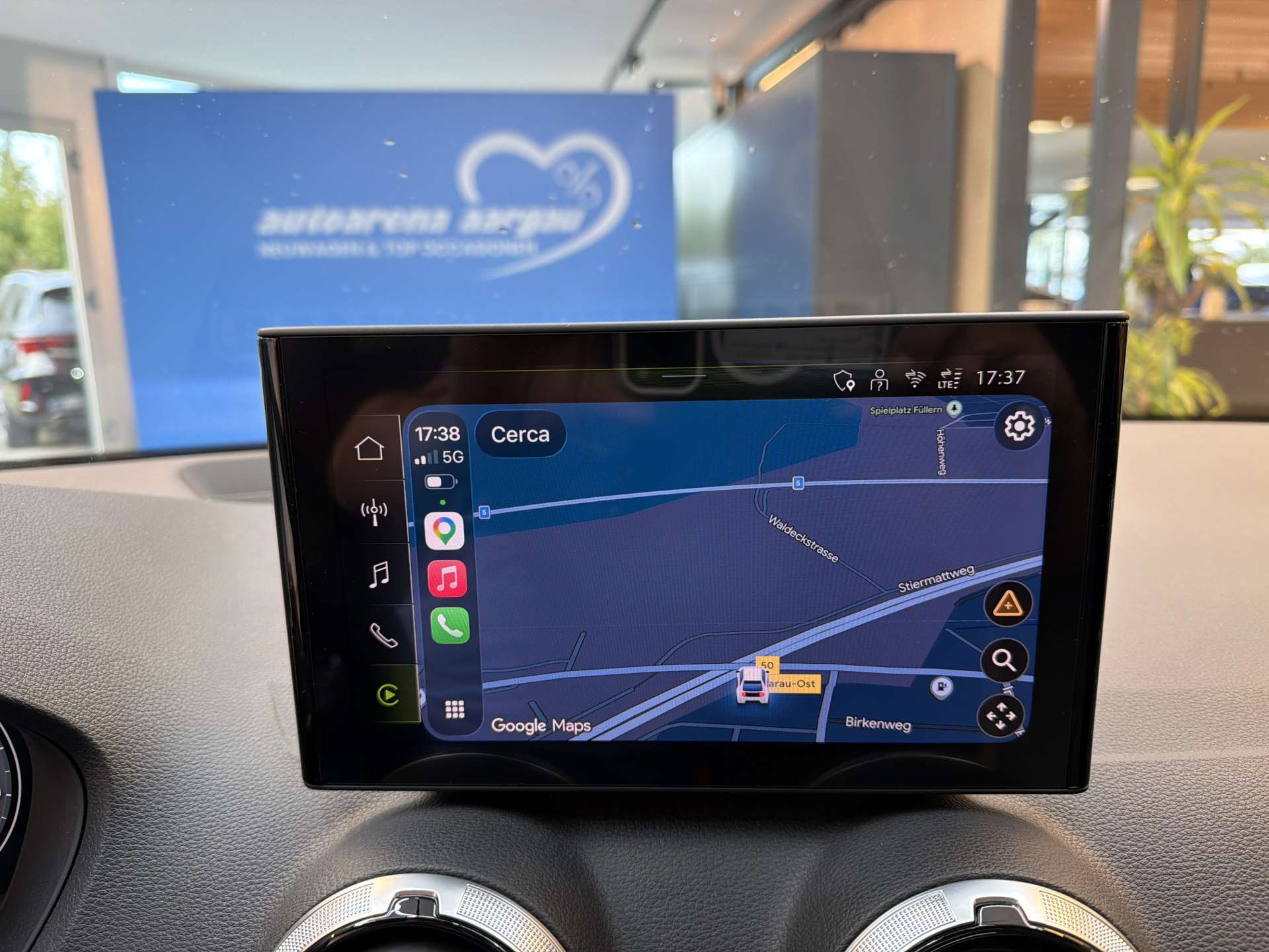 AUDI Q2 35 TFSi S-Line S-Tronic Automat-showroom-element-1
