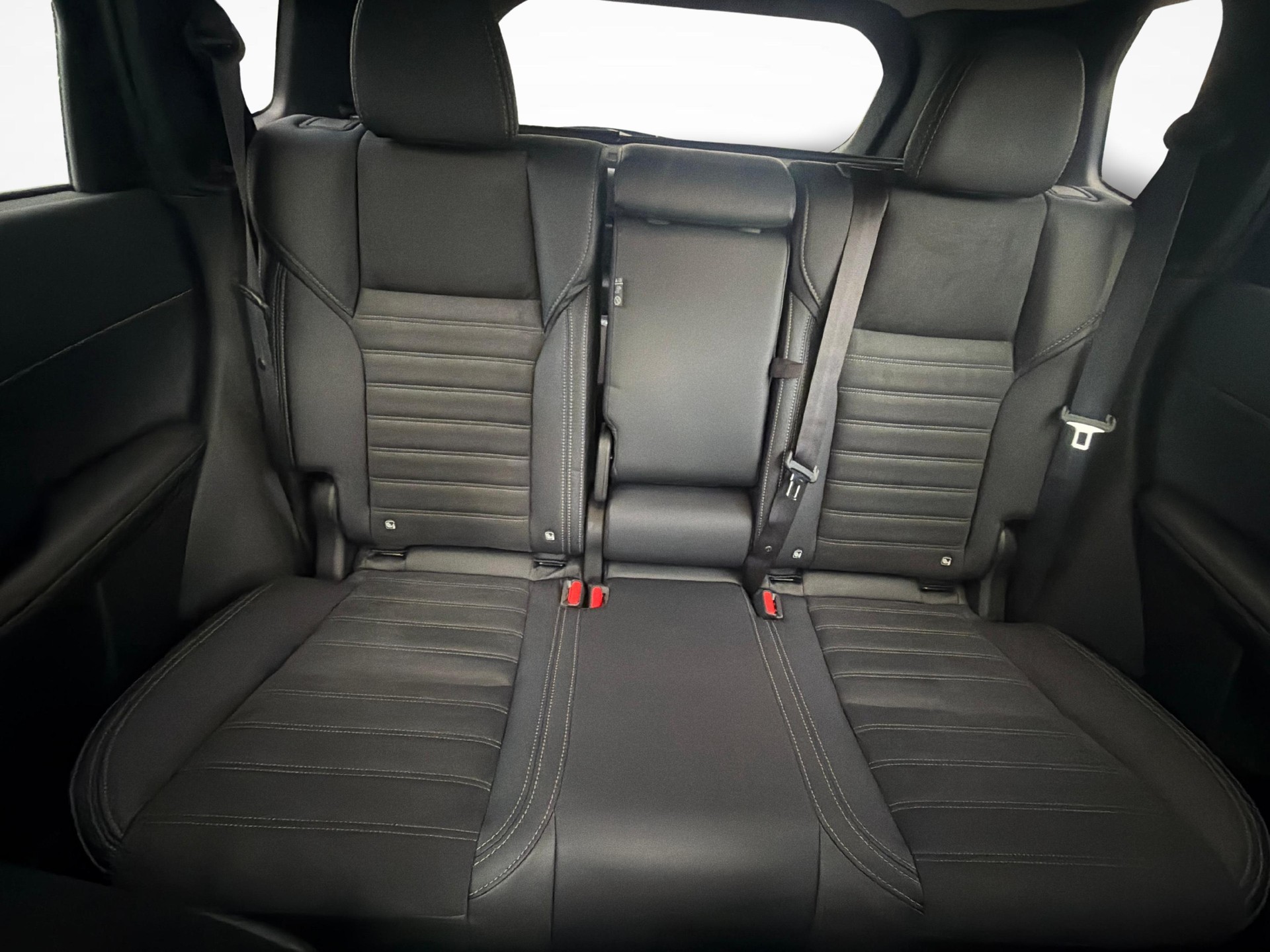 MITSUBISHI Outlander 2.4 PHEV Intense 4x4-image-10