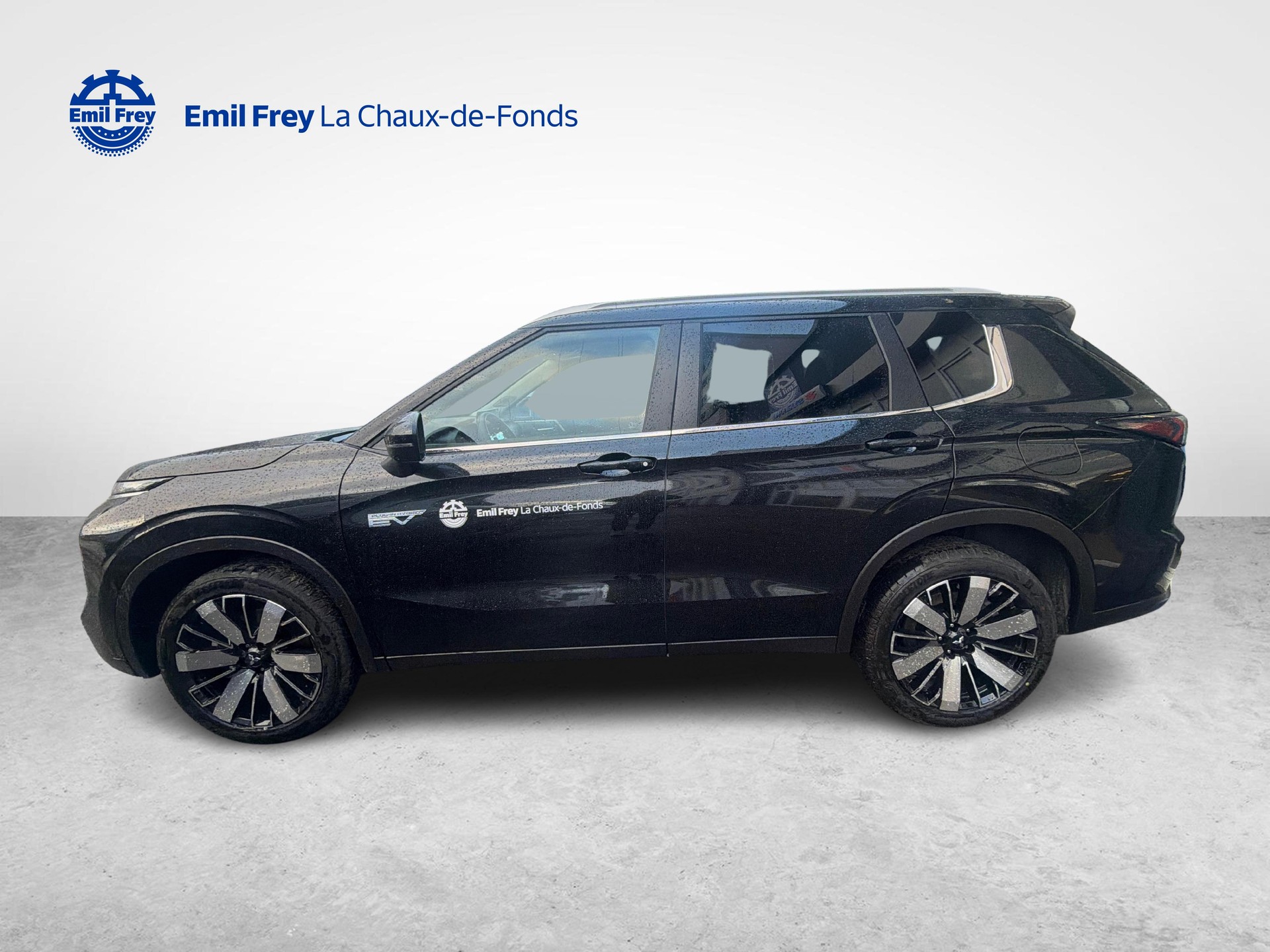MITSUBISHI Outlander 2.4 PHEV Intense 4x4-showroom-element-1