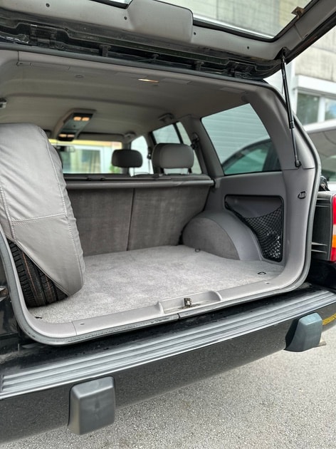 JEEP Grand Cherokee 5.2 Limited Automatic-image-10