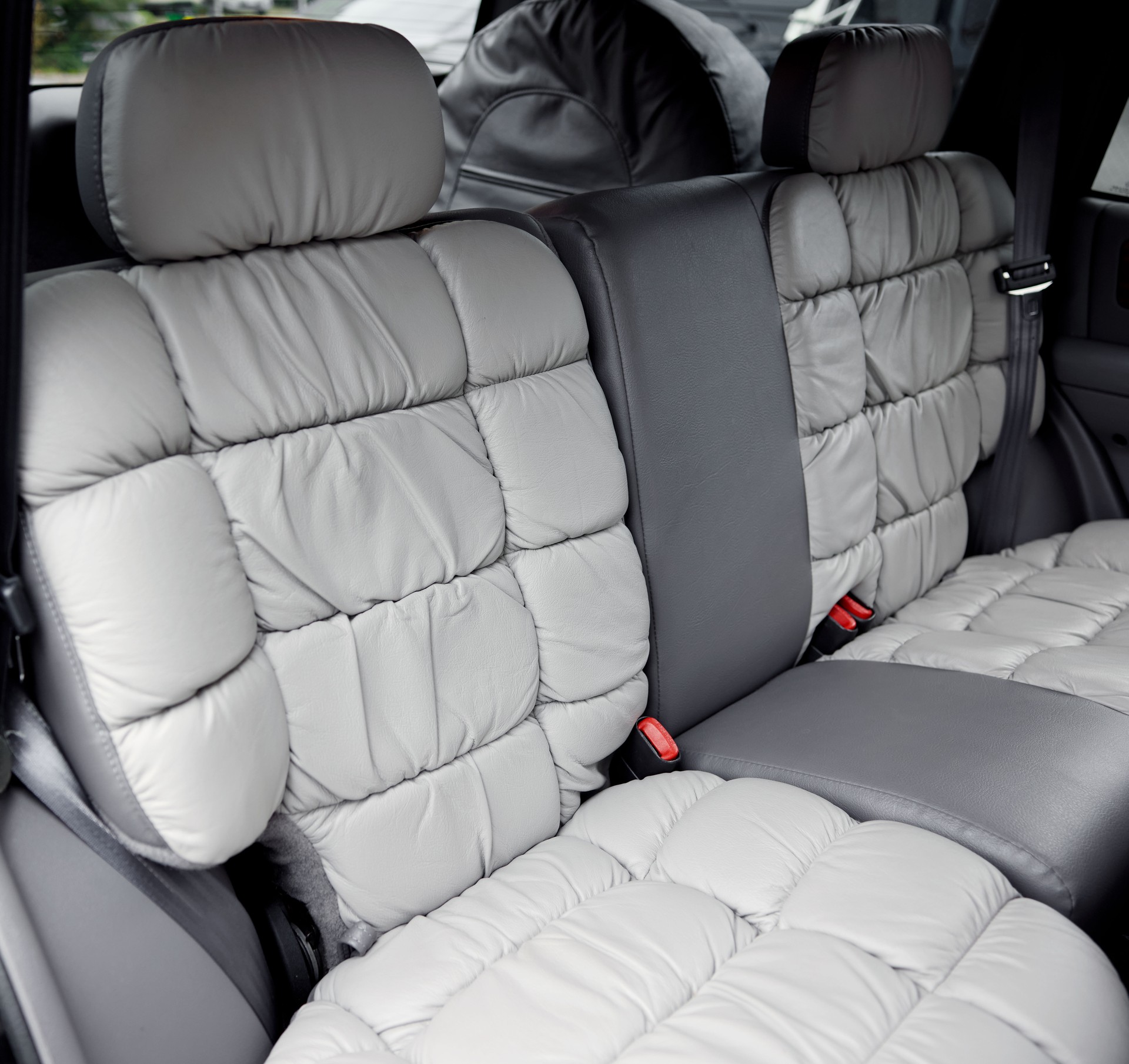 JEEP Grand Cherokee 5.2 Limited Automatic-image-8