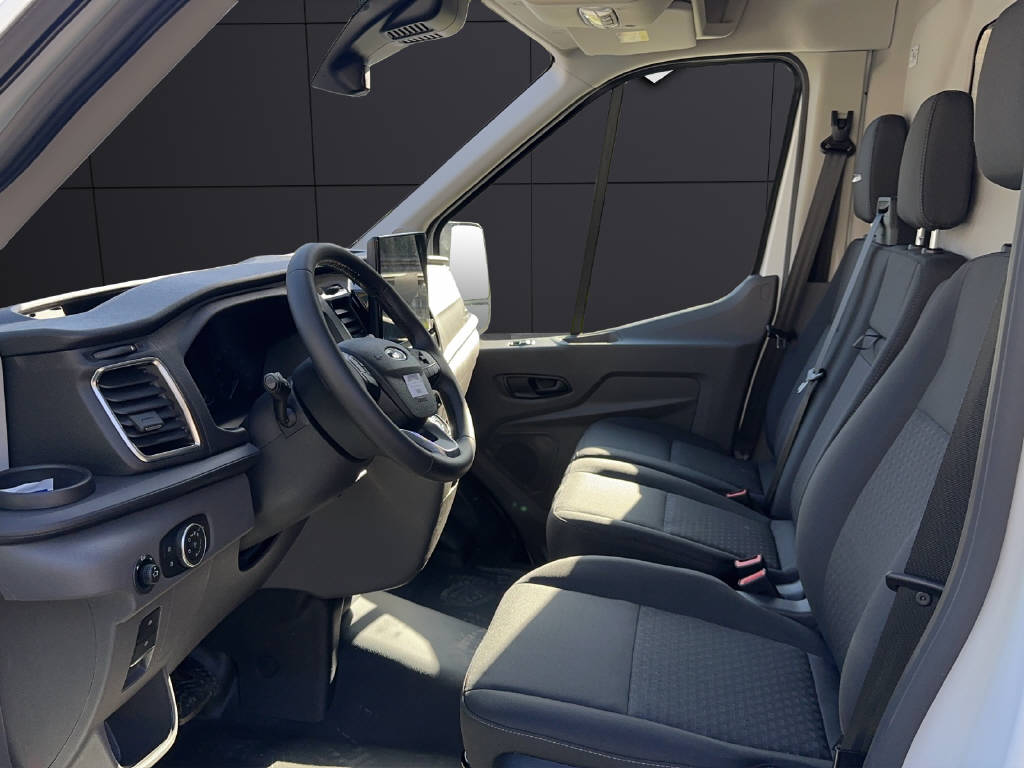 FORD E-Transit Van 350 L2H2 67kWh Trend-image-8