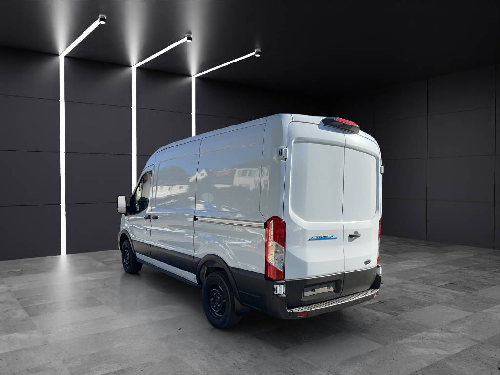 FORD E-Transit Van 350 L2H2 67kWh Trend-showroom-element-3