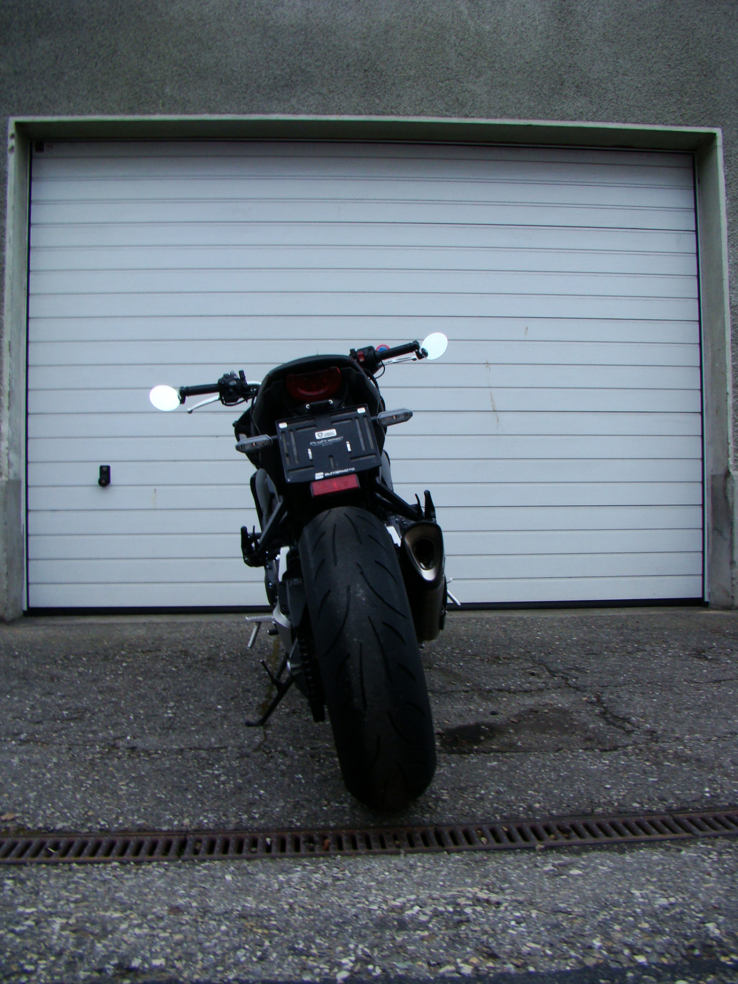 HONDA CB 1000 R+-image-1