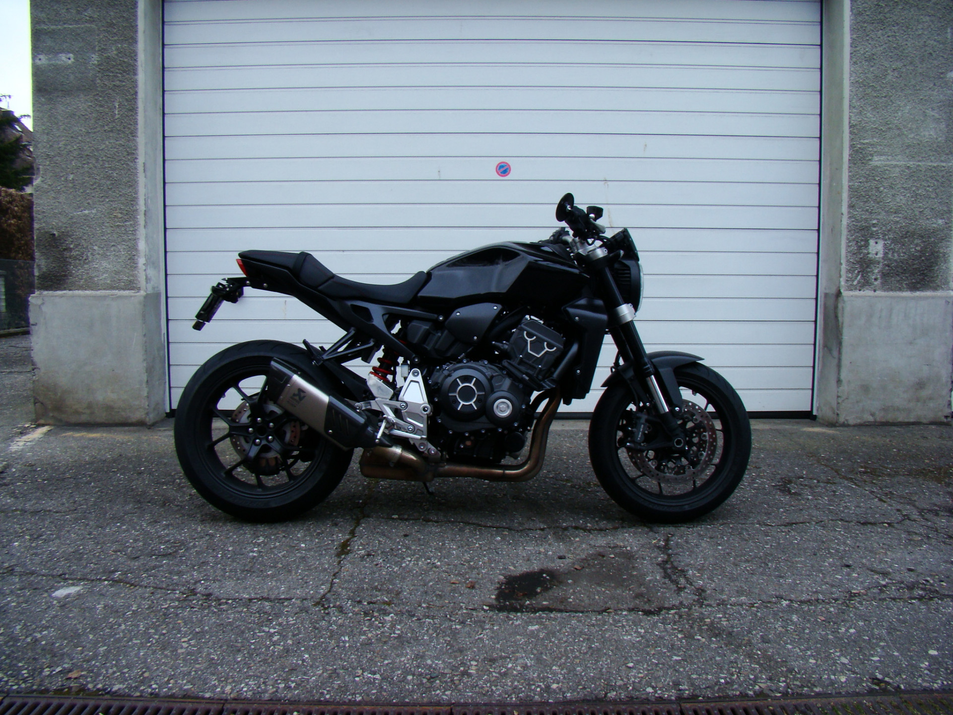 HONDA CB 1000 R+-image-2