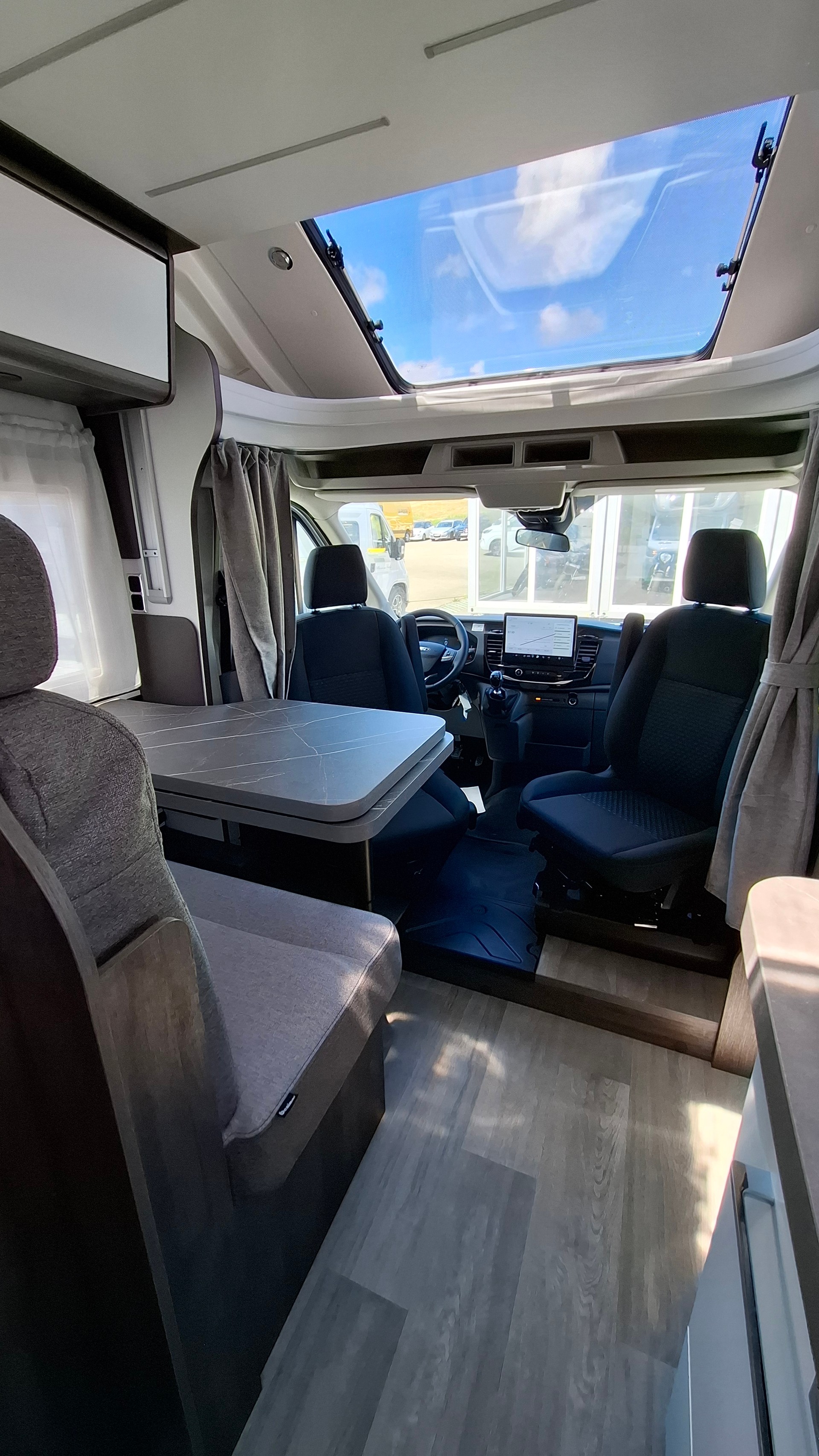 BENIMAR Tessoro 440 concept UP-image-6