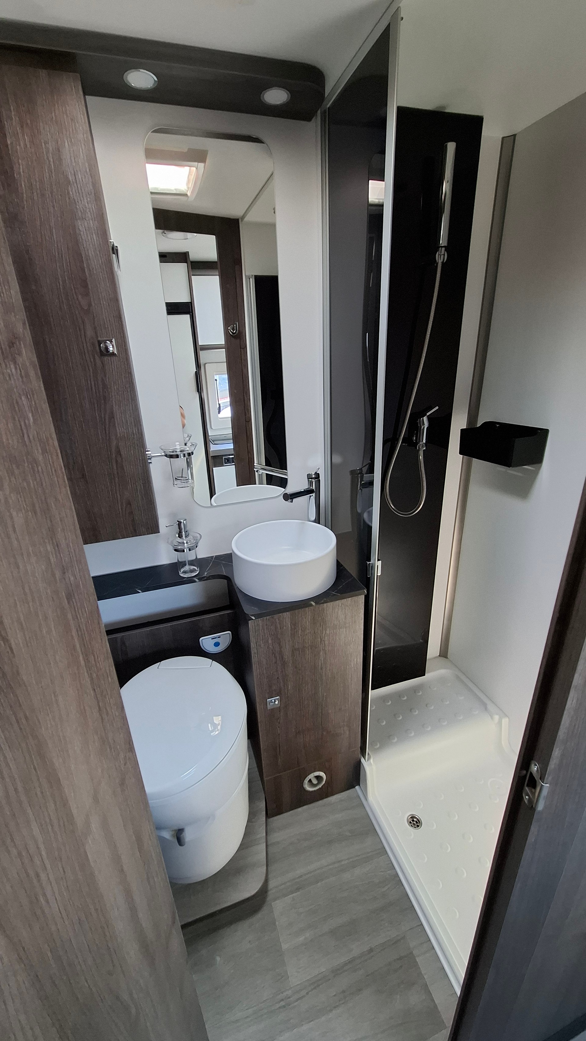 BENIMAR Tessoro 440 concept UP-image-8