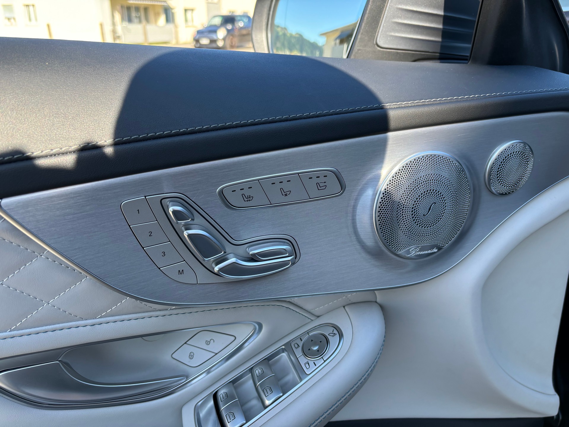 MERCEDES-BENZ C 63 S Cabriolet AMG Speedshift | Limited Edition 1 of 150-image-14