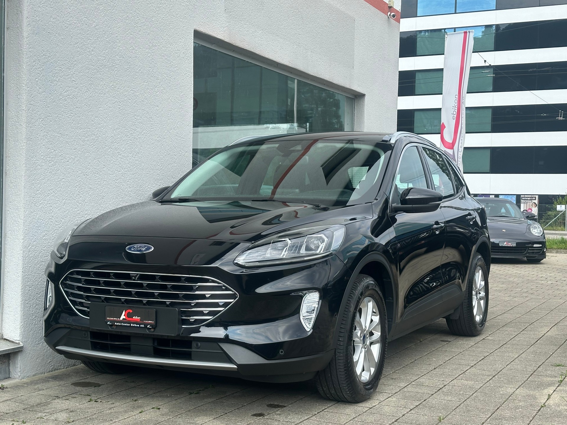 FORD Kuga 2.0 TDCi EcoBlue Titanium 4WD-image-0