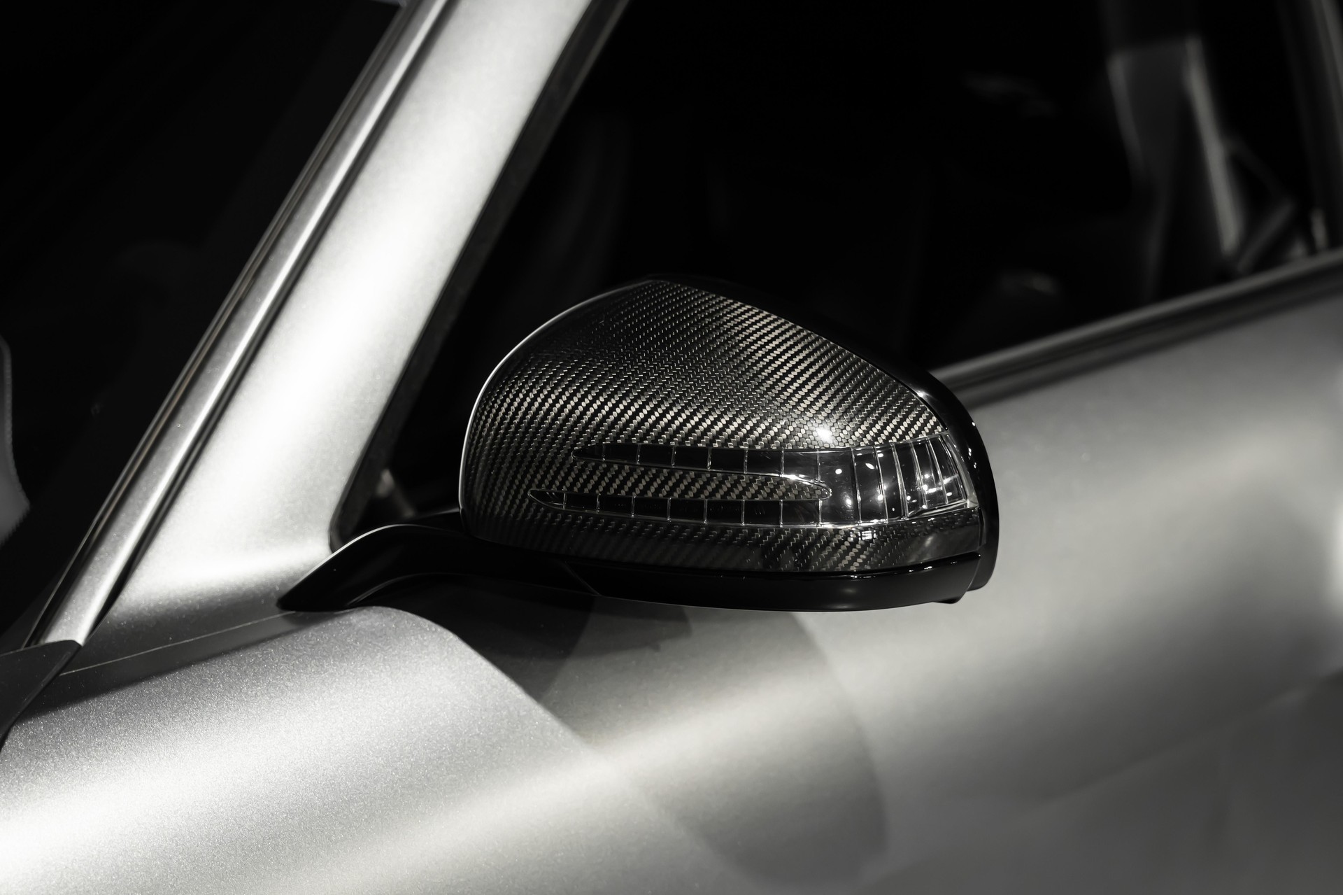 MERCEDES-BENZ SLS AMG Coupé FAB Gullstream-image-12