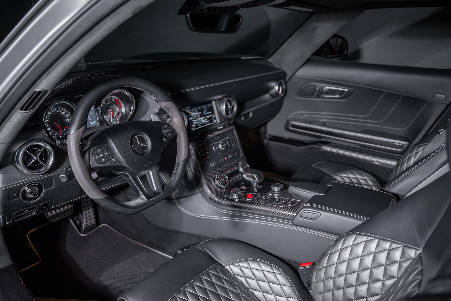 MERCEDES-BENZ SLS AMG Coupé FAB Gullstream-image-16