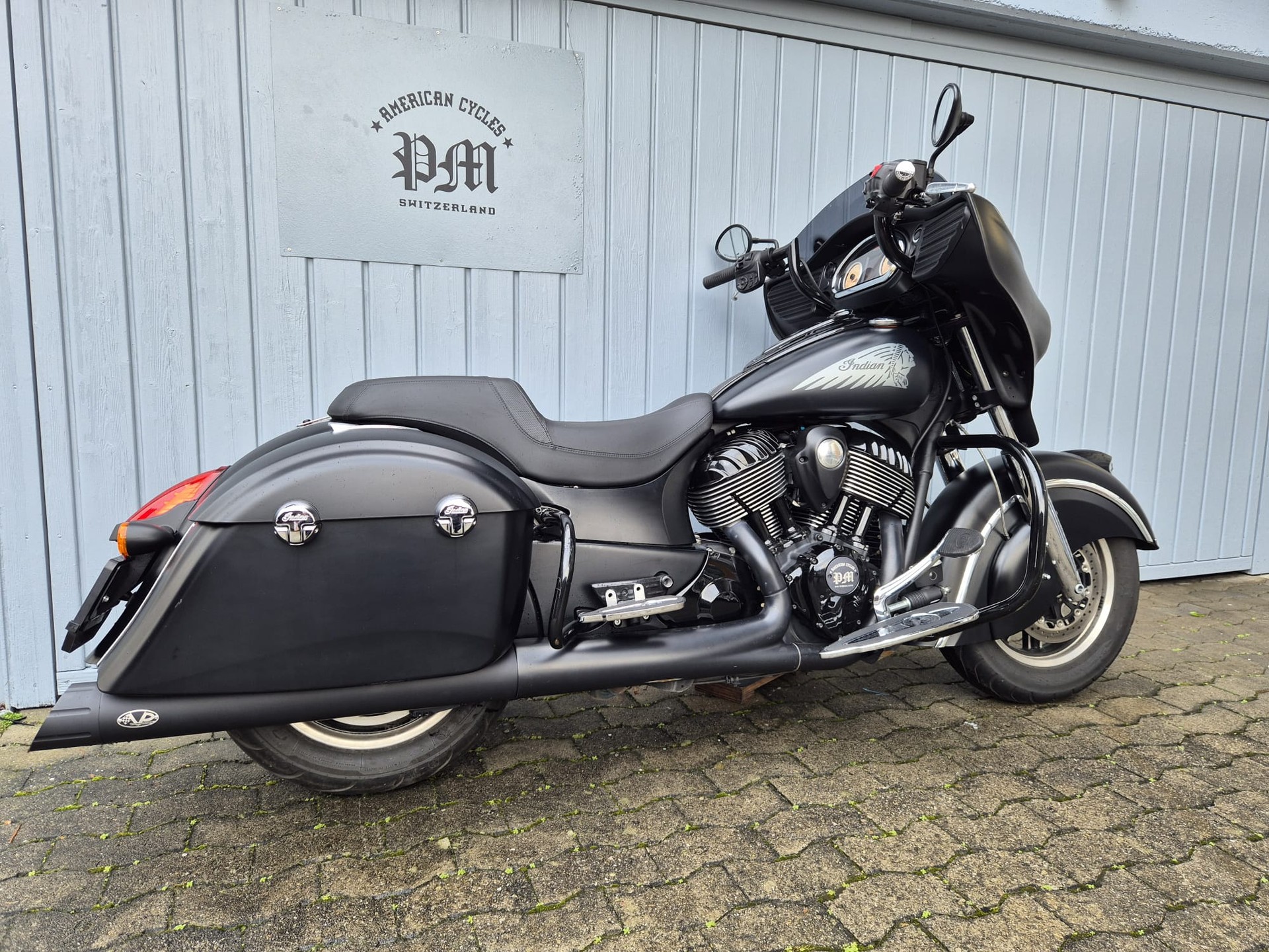 INDIAN Chieftain-image-2