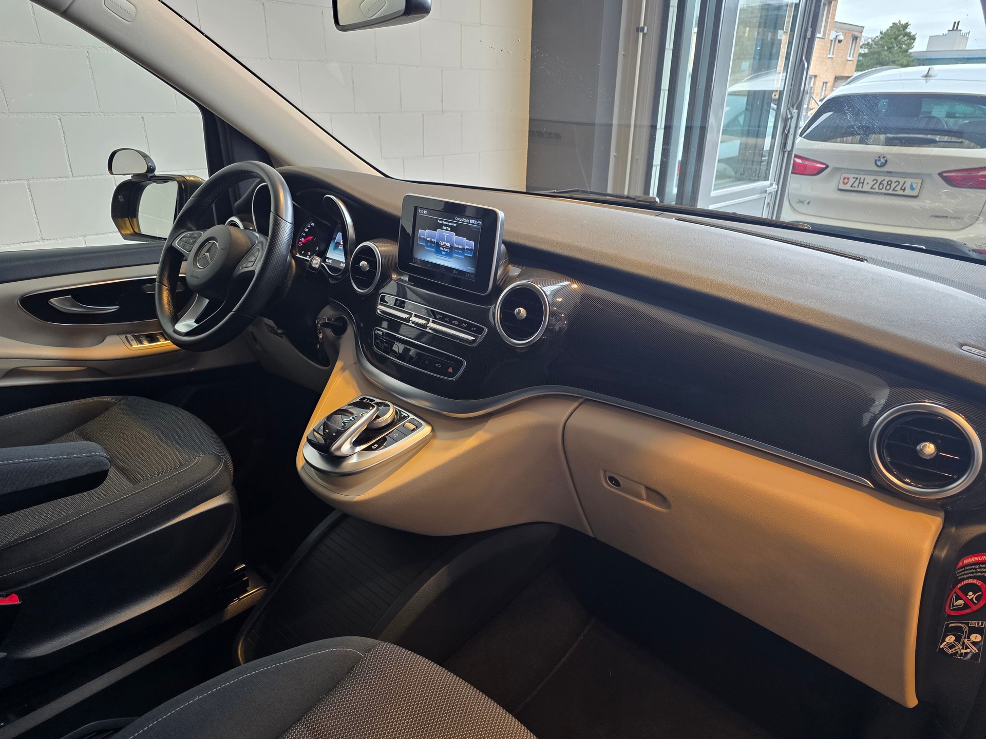 MERCEDES-BENZ Marco Polo 250 d 4M A-image-19