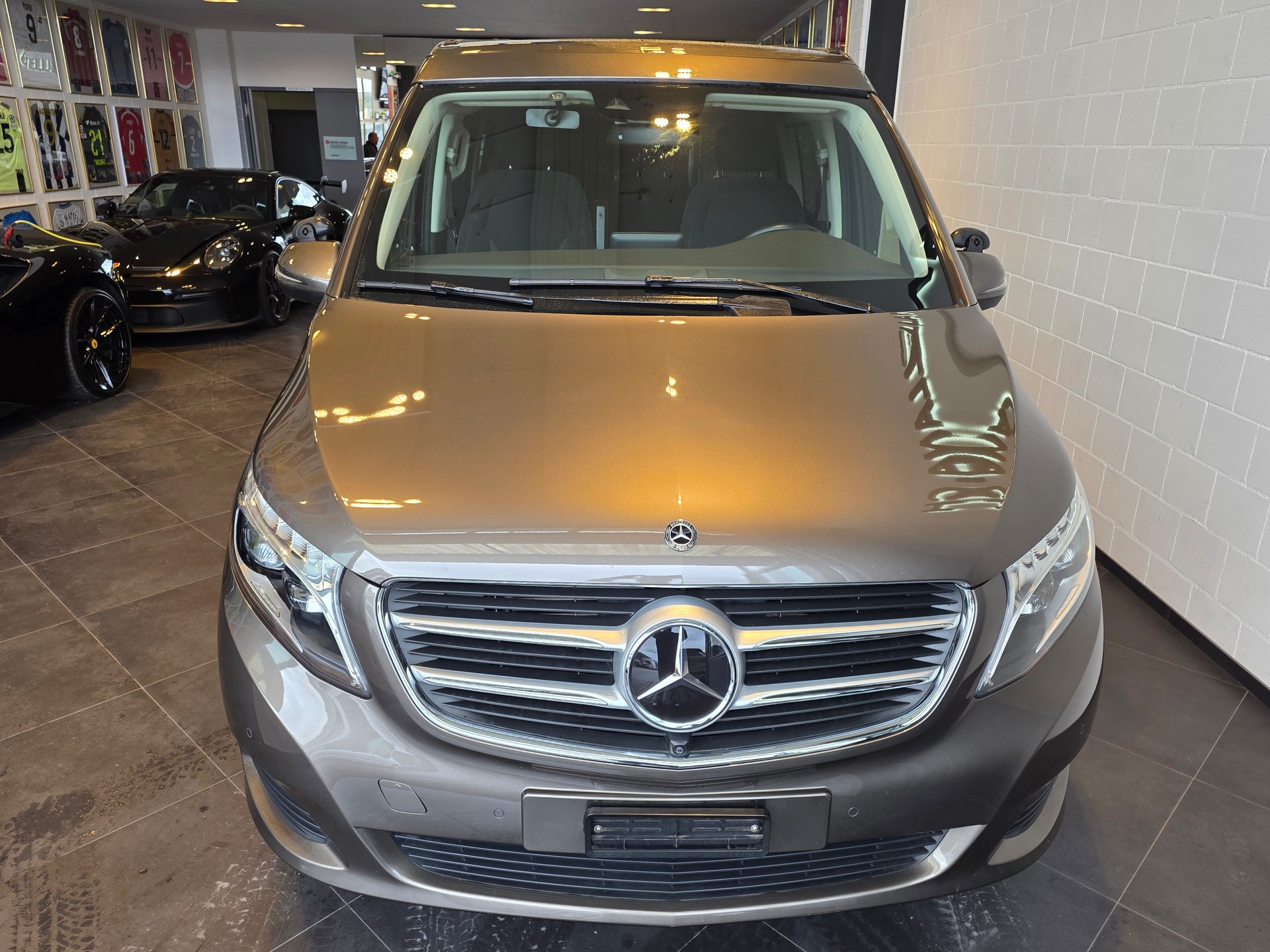 MERCEDES-BENZ Marco Polo 250 d 4M A-showroom-element-1