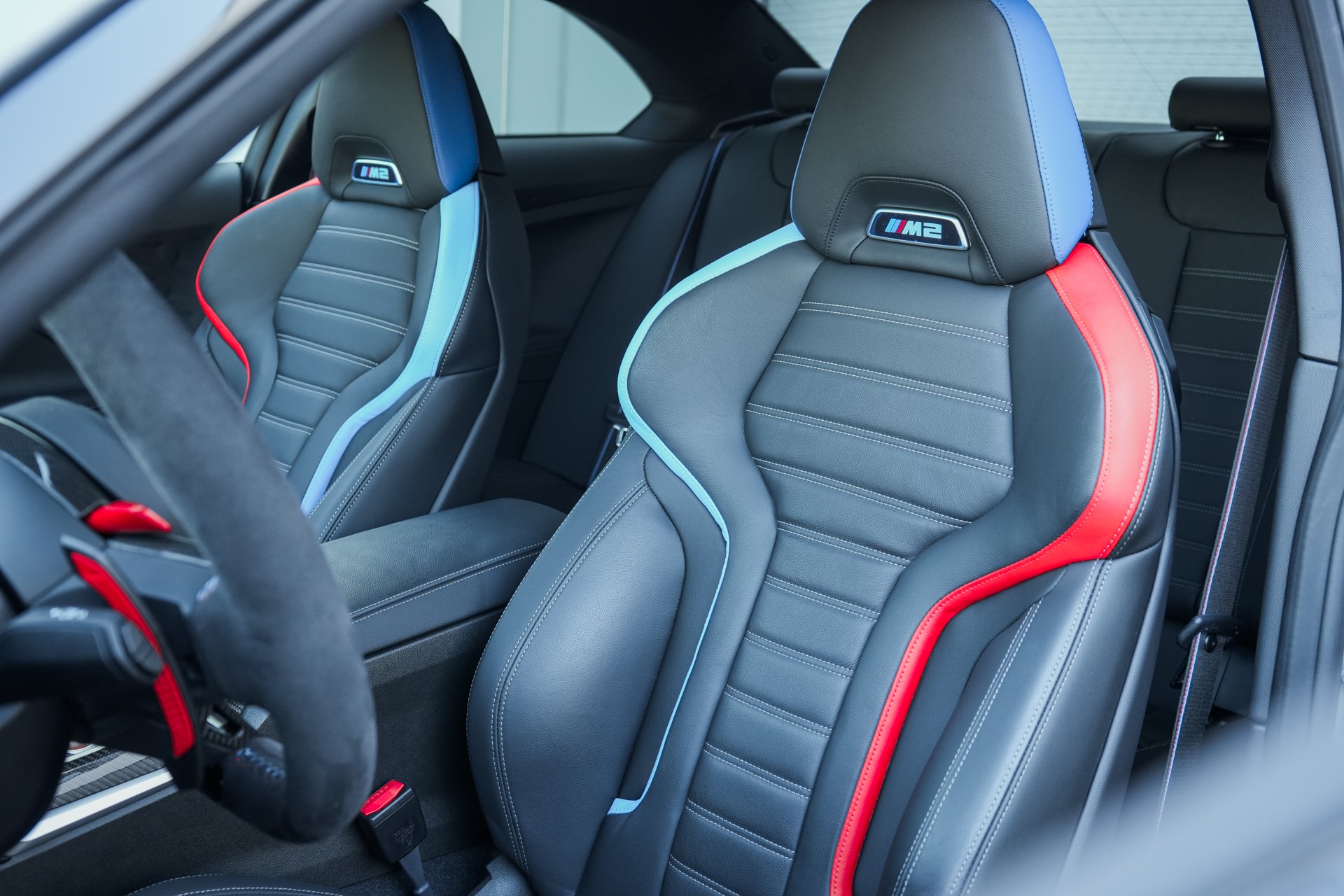 BMW M2 Steptronic-image-12