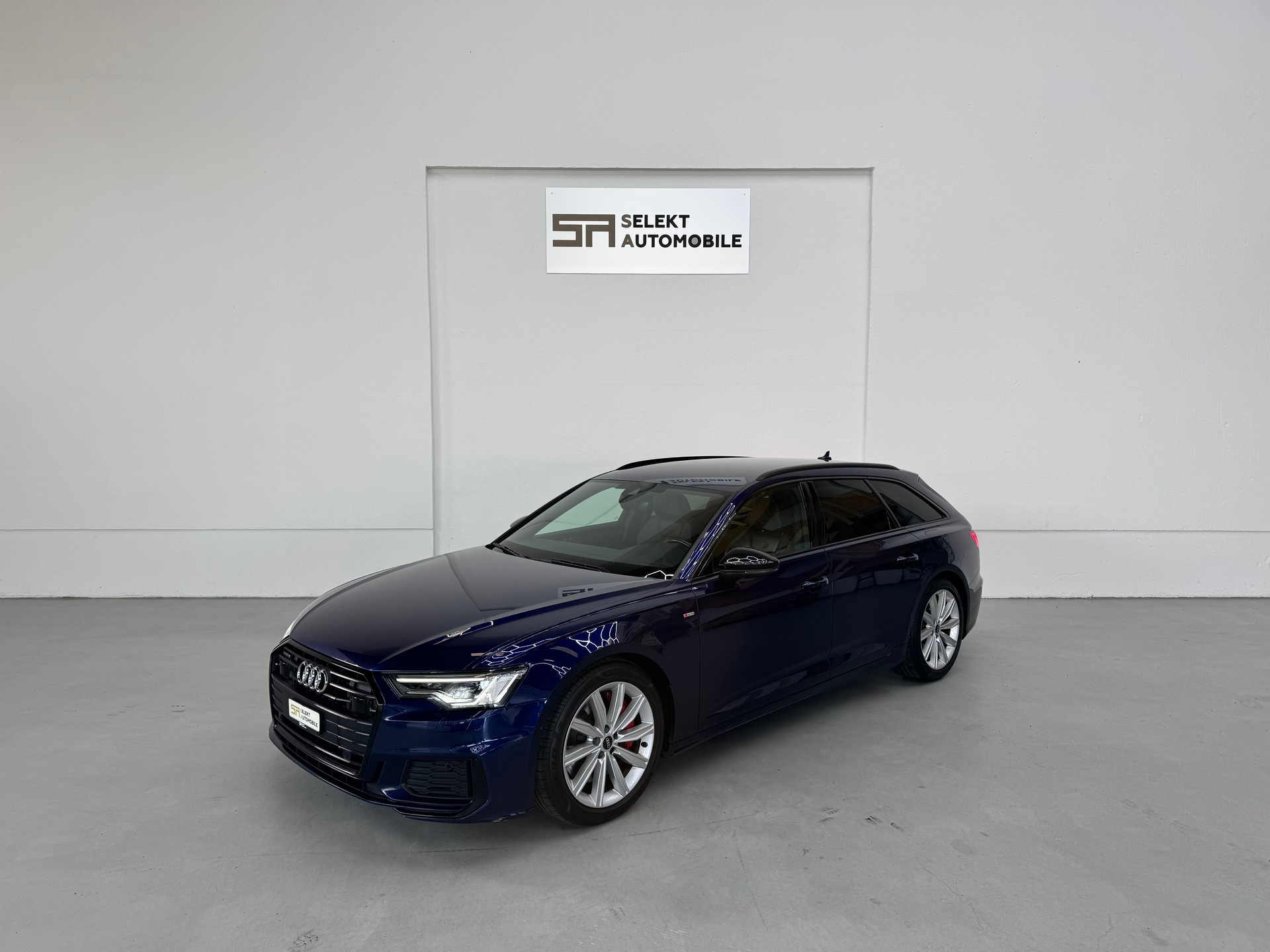 AUDI A6 Avant 55 TFSIe Sport quattro S-tronic