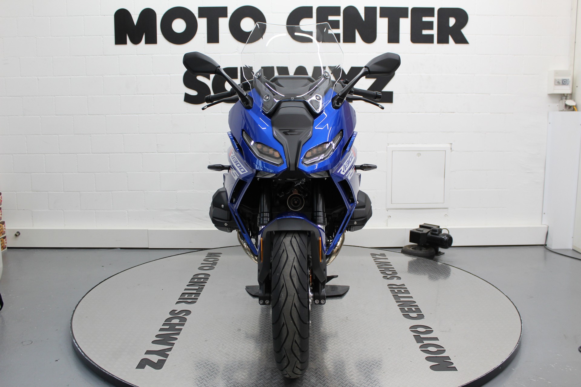 BMW R 1300 RS-image-2