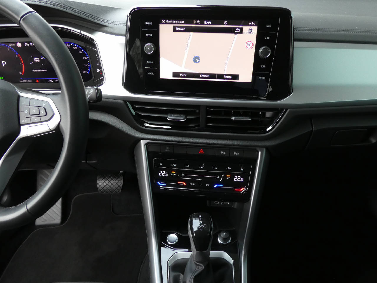 VW T-Roc 1.5 TSI Life United DSG-image-12