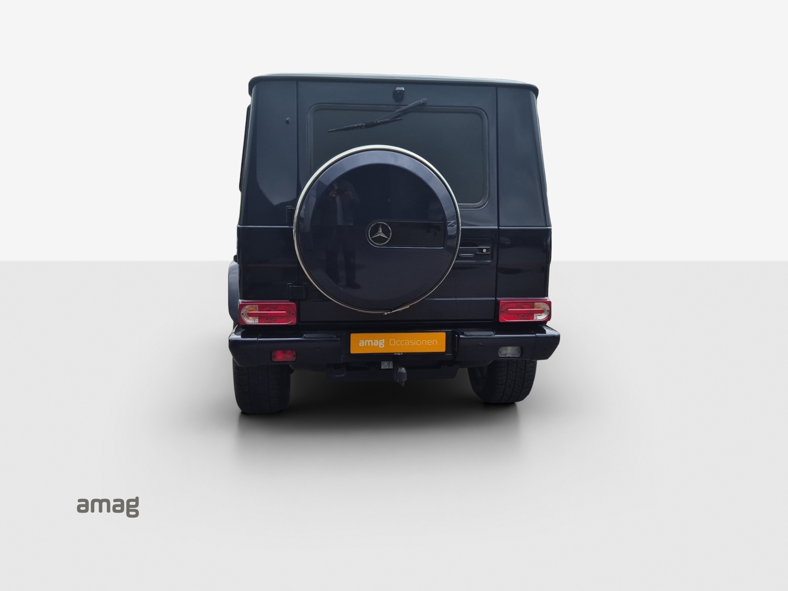 MERCEDES-BENZ G 350 d 9G-Tronic-showroom-element-3