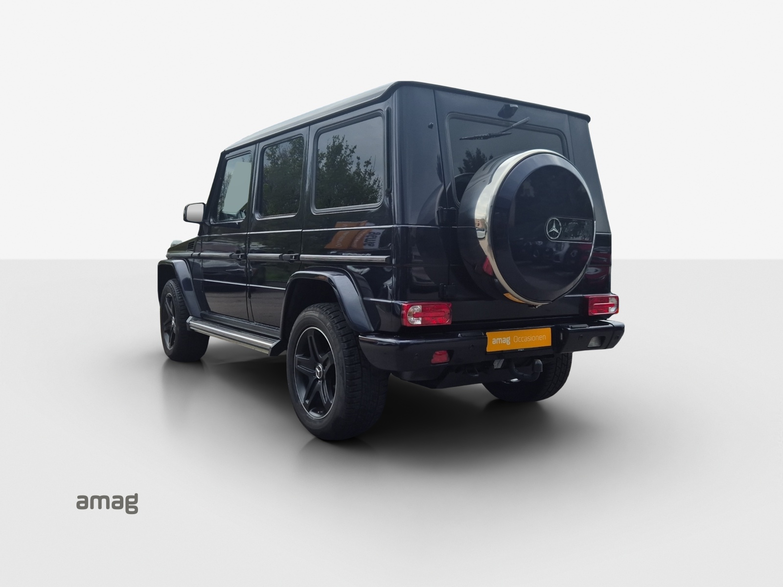MERCEDES-BENZ G 350 d 9G-Tronic-showroom-element-2