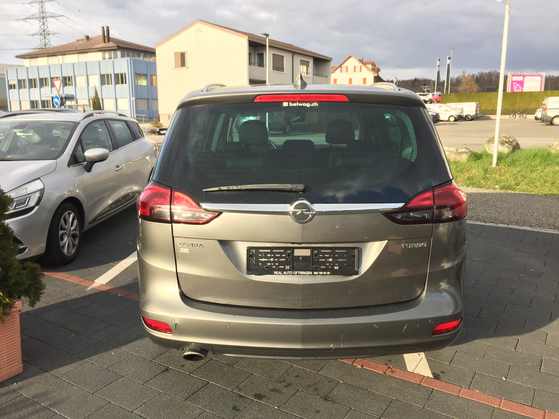 OPEL Zafira 1.6i 16V Turbo Excellence Automatic-image-3