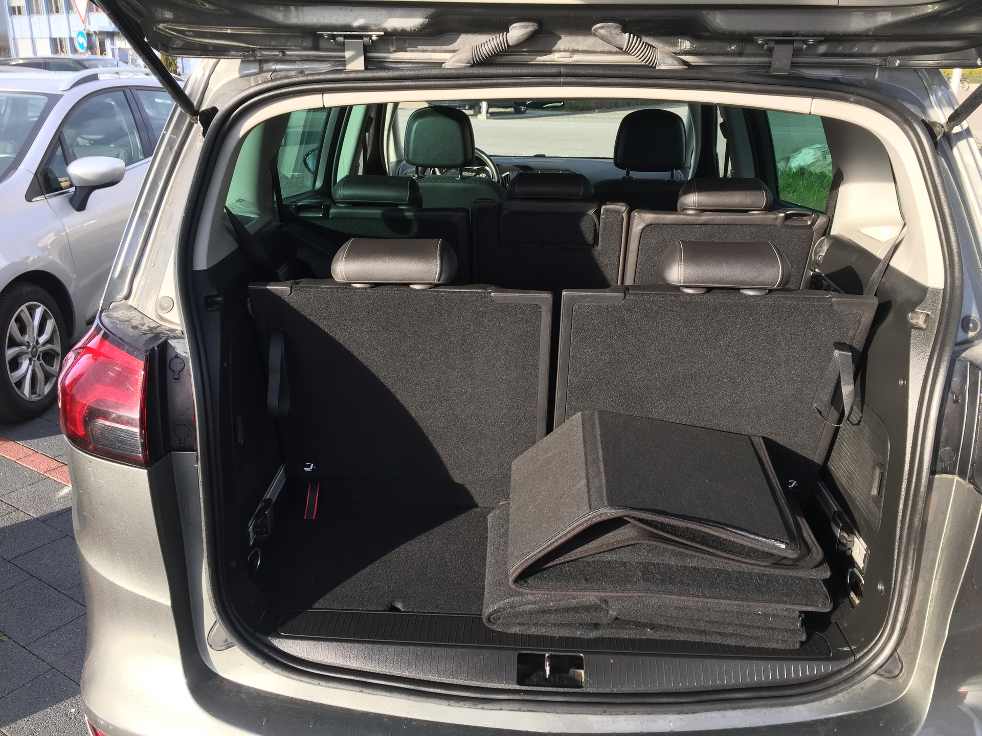 OPEL Zafira 1.6i 16V Turbo Excellence Automatic-image-6