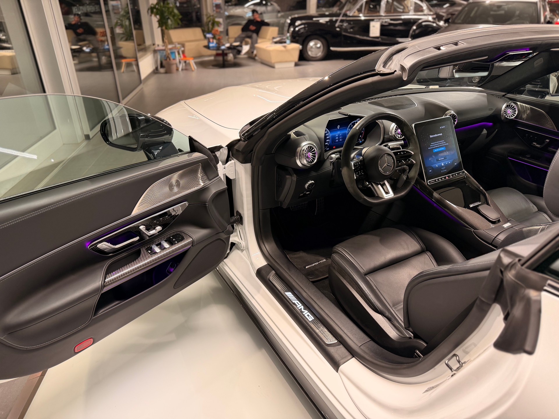 MERCEDES-BENZ AMG SL 63 4M Speedshift MCT-image-14