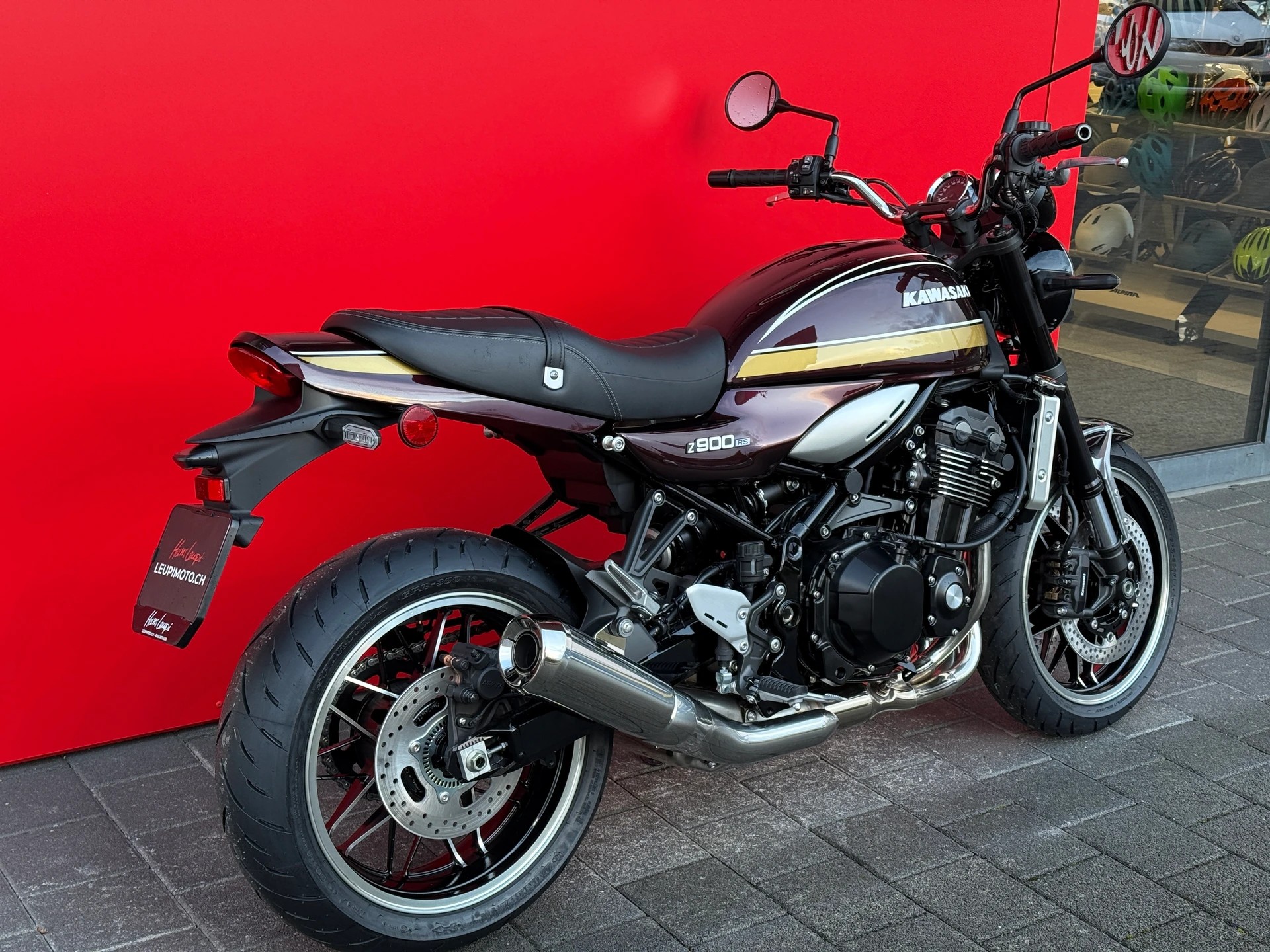 KAWASAKI Z 900 RS-image-8