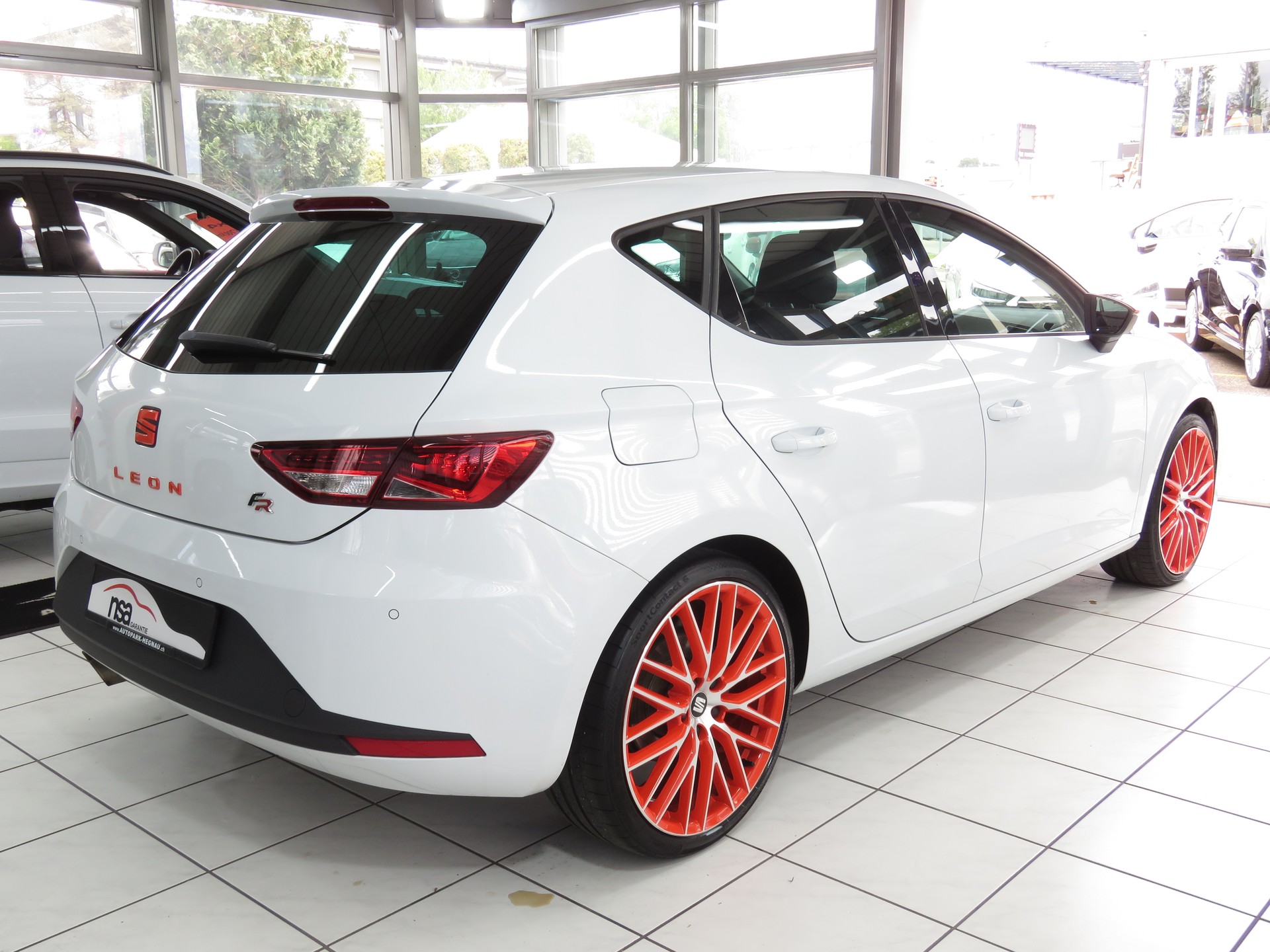 SEAT Leon 1.8 TSI FR DSG-image-3