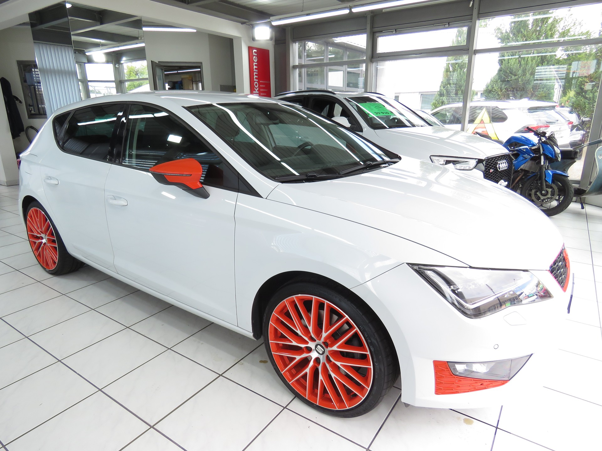 SEAT Leon 1.8 TSI FR DSG-image-2