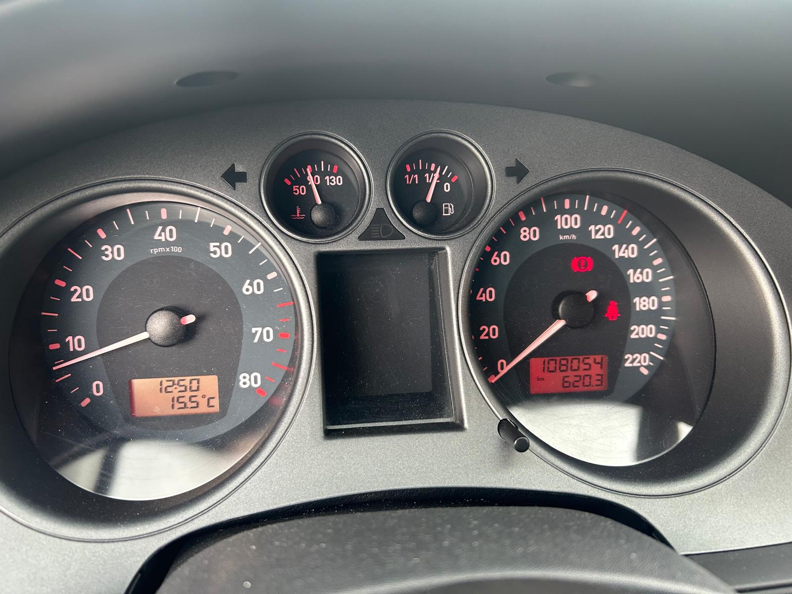 SEAT Ibiza 1.4 16V Edition Joya-image-10