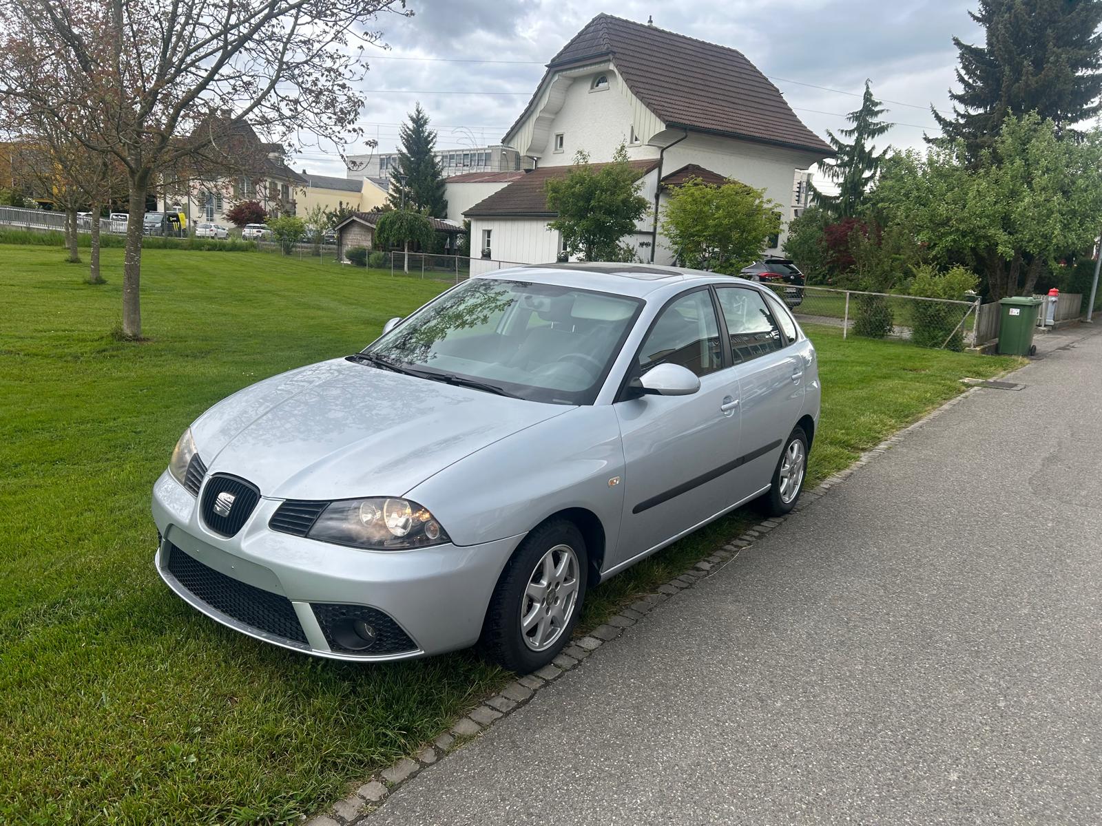 SEAT Ibiza 1.4 16V Edition Joya-image-6