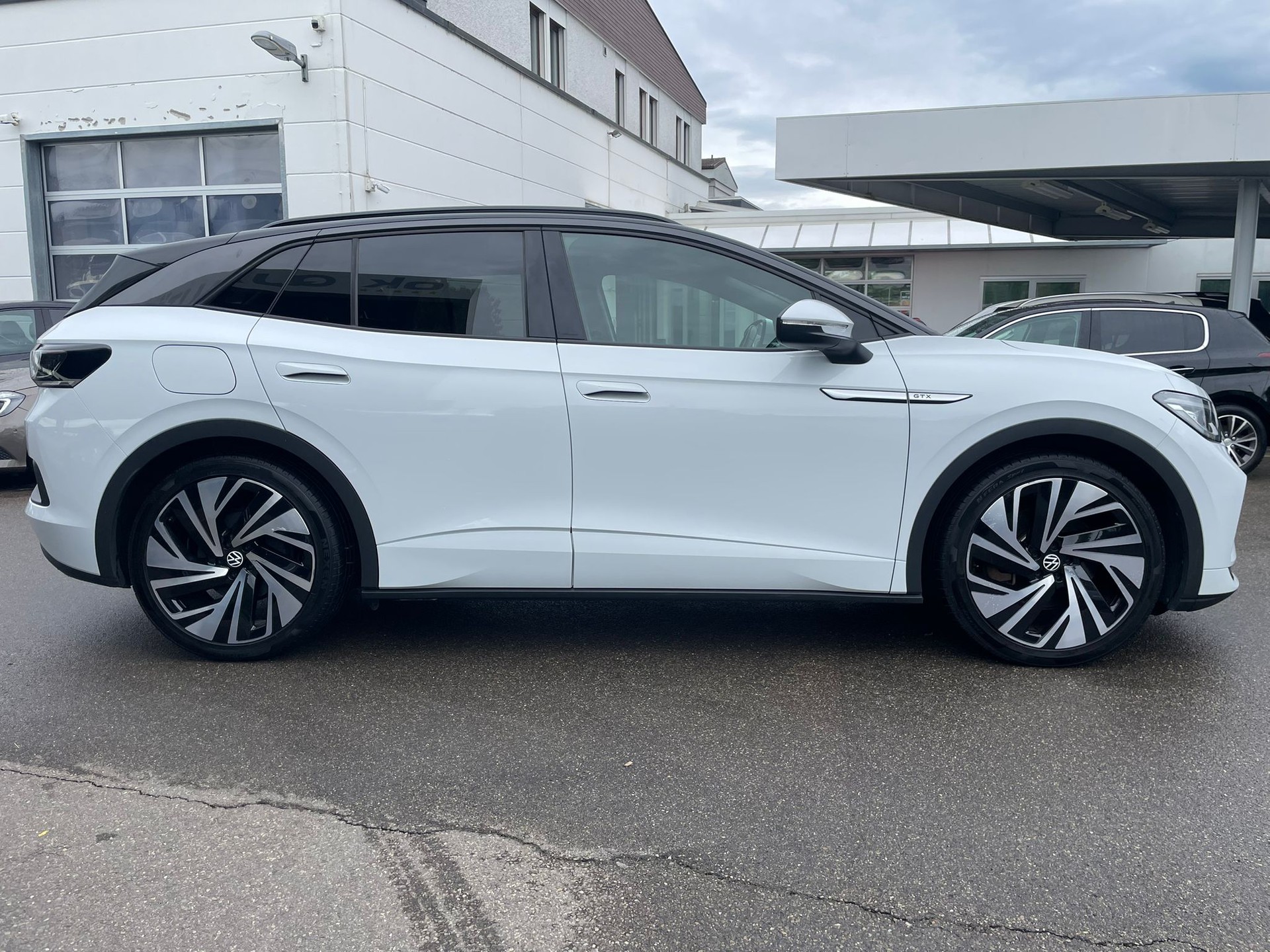 VW ID.4 GTX 77 kWh 4Motion-image-3