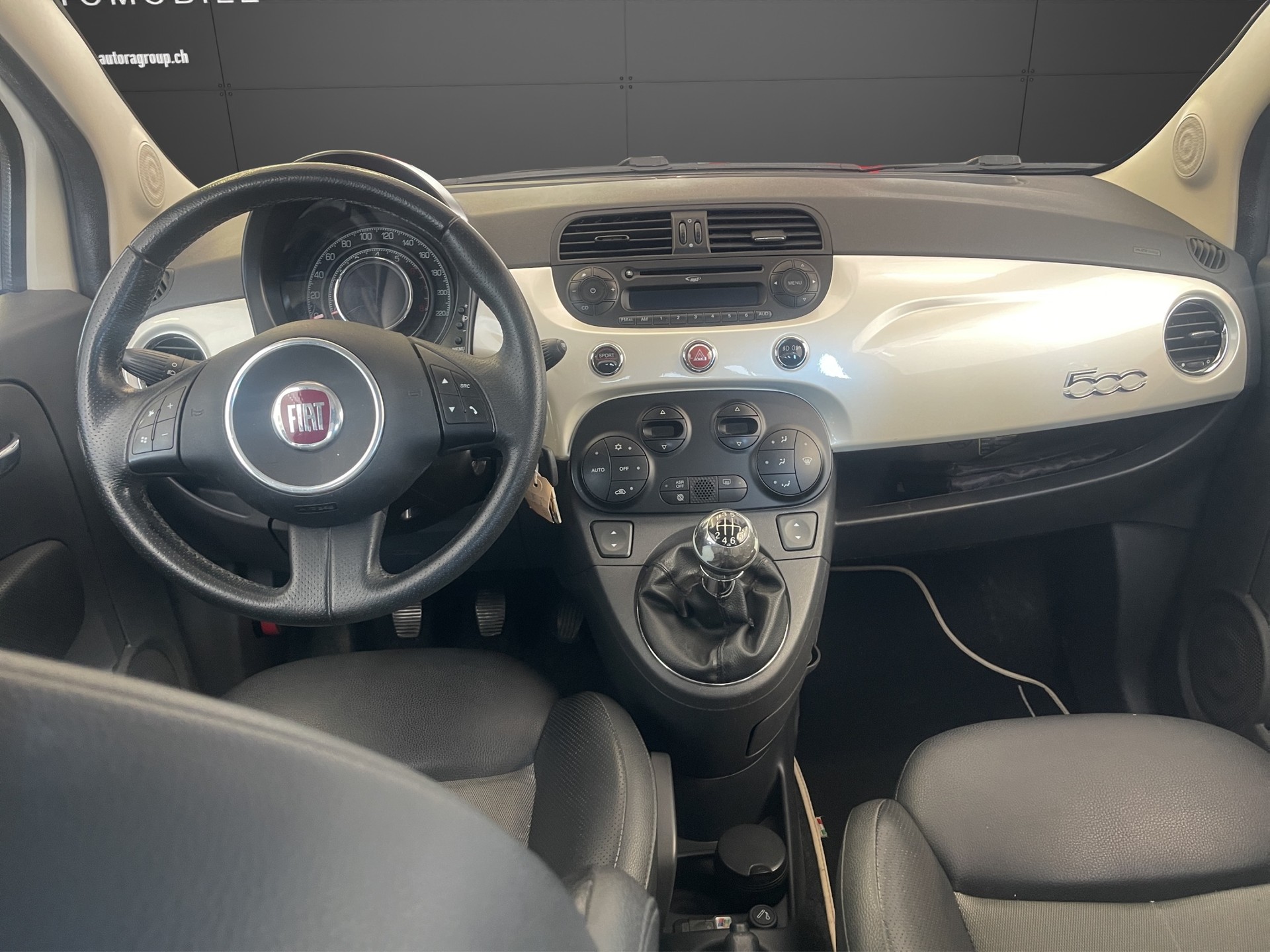 FIAT 500C 1.4 16V Lounge-image-9