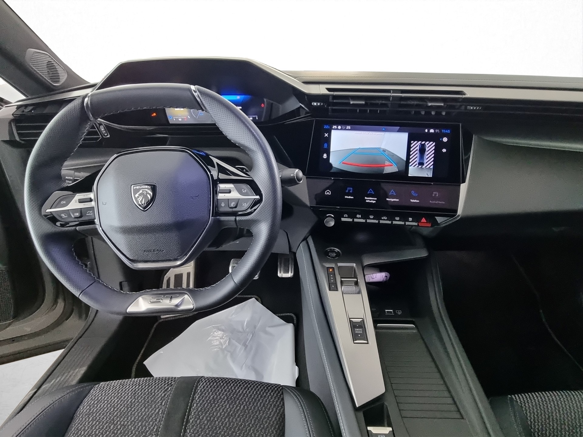 PEUGEOT 408 1.6 PHEV 225 GT-image-7