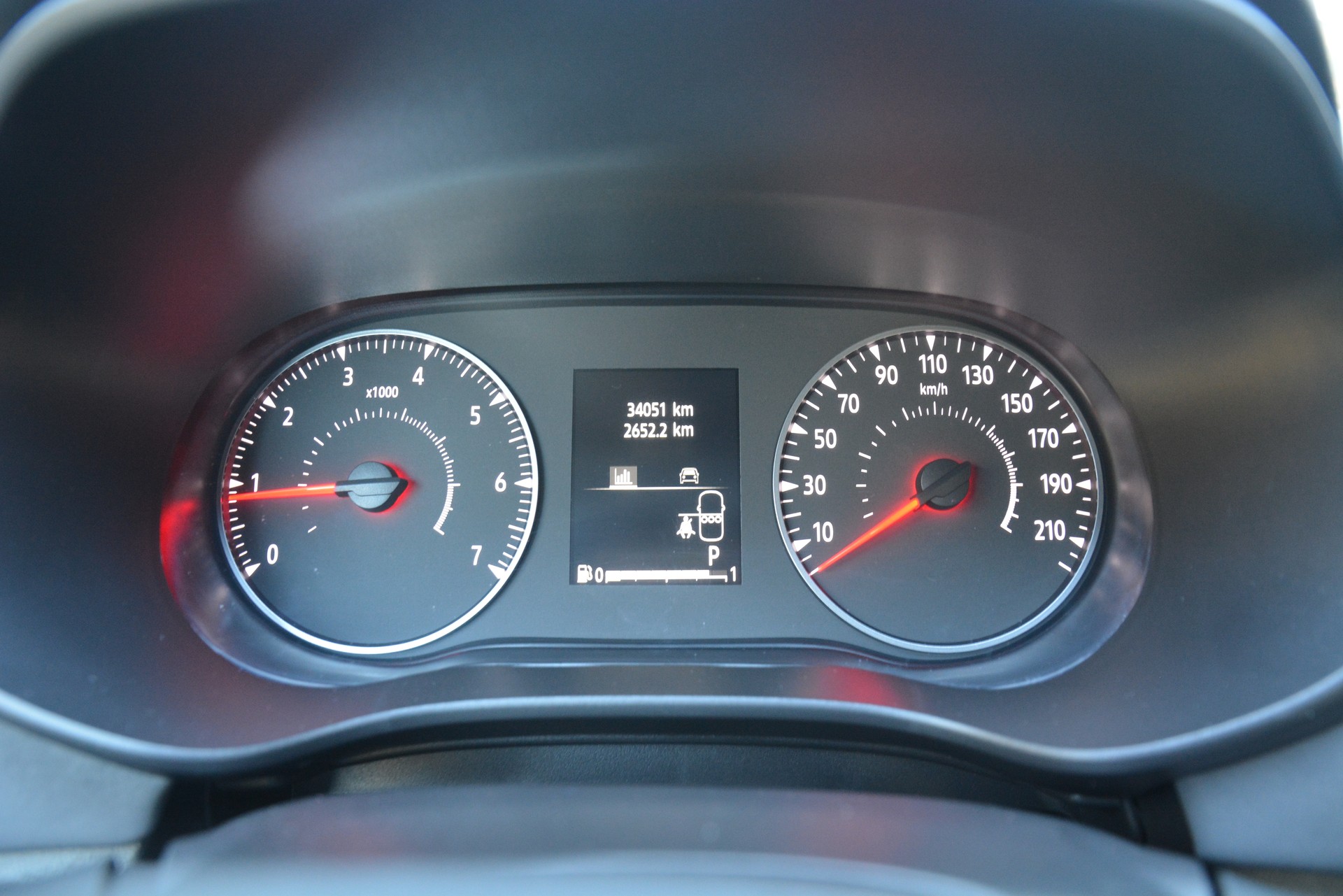 DACIA Sandero Stepway TCe 90 Extreme CVT-image-5