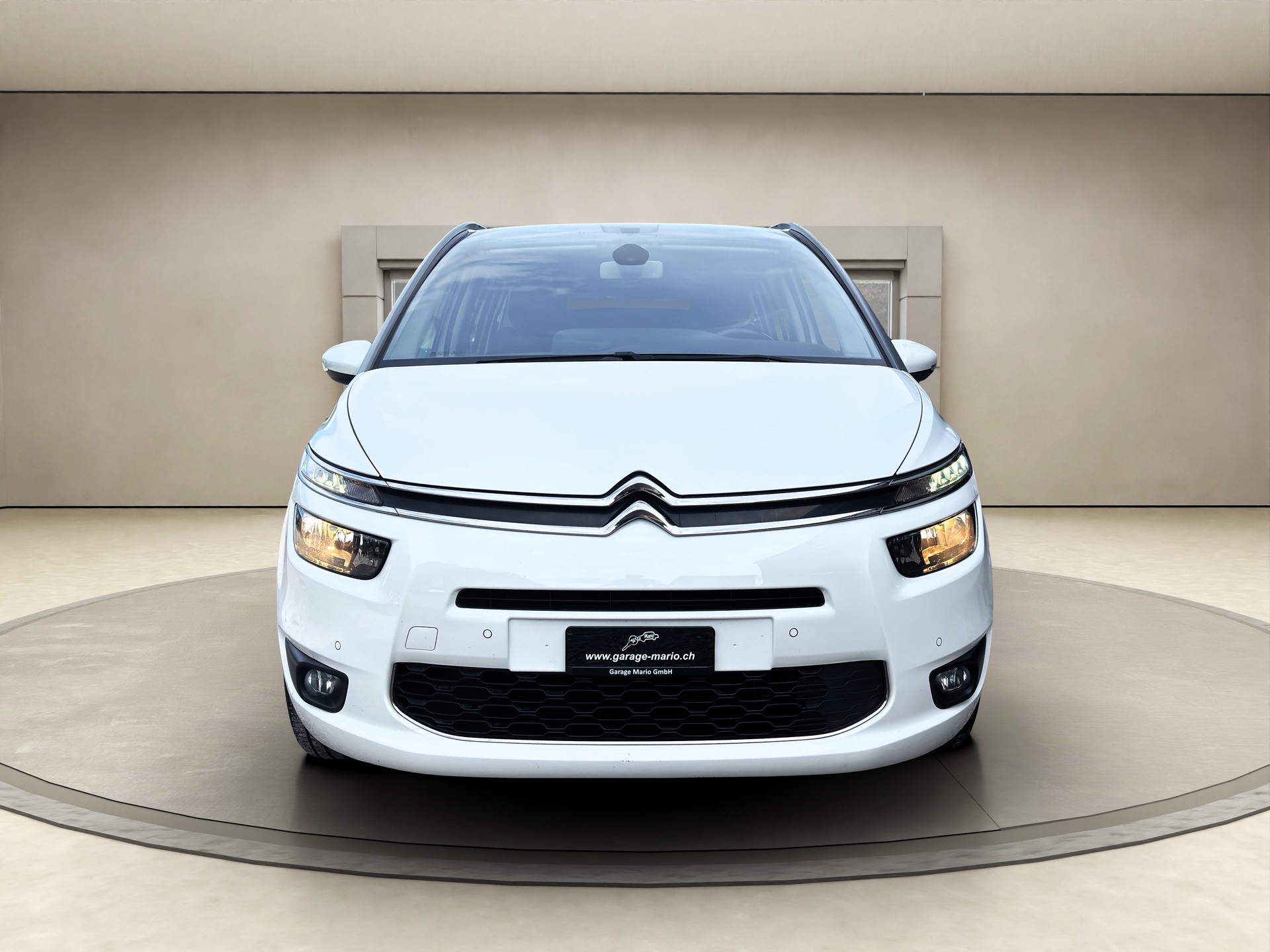 CITROEN C4 Picasso 2.0 BlueHDi Intensive-image-1