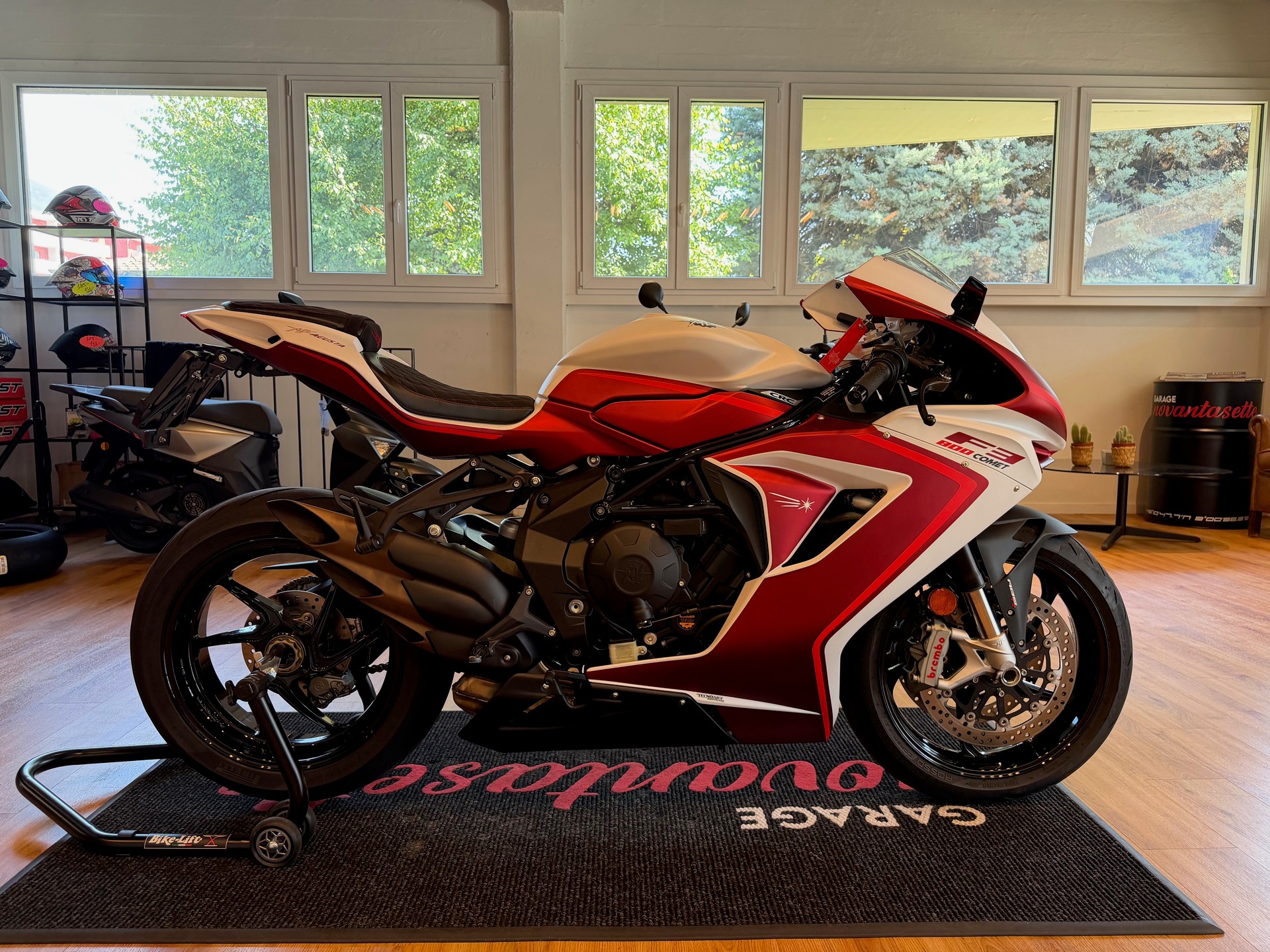 MV AGUSTA F3 800 Rosso-image-3