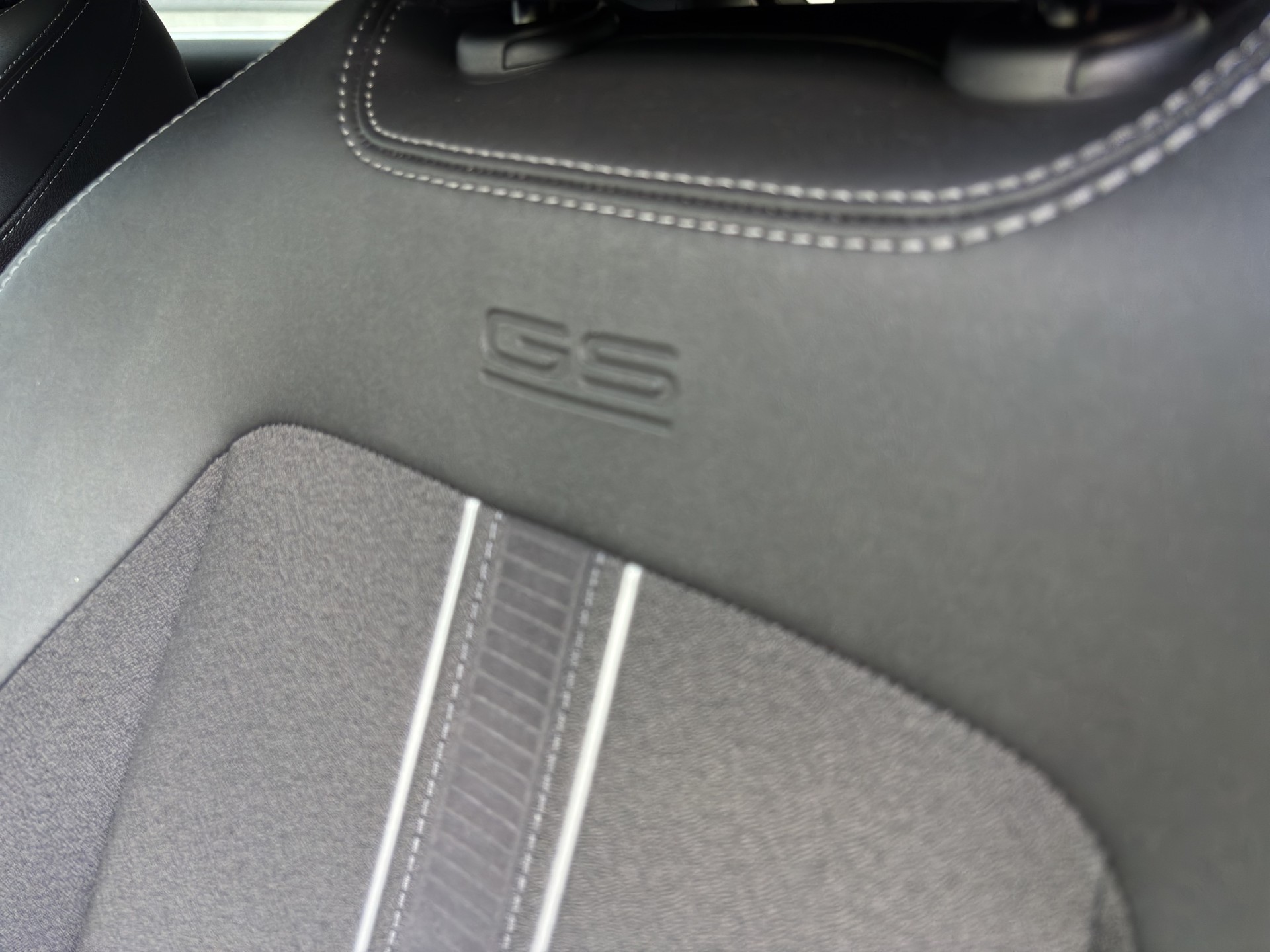 OPEL Astra 1.6 PHEV Turbo Swiss Plus A-image-13
