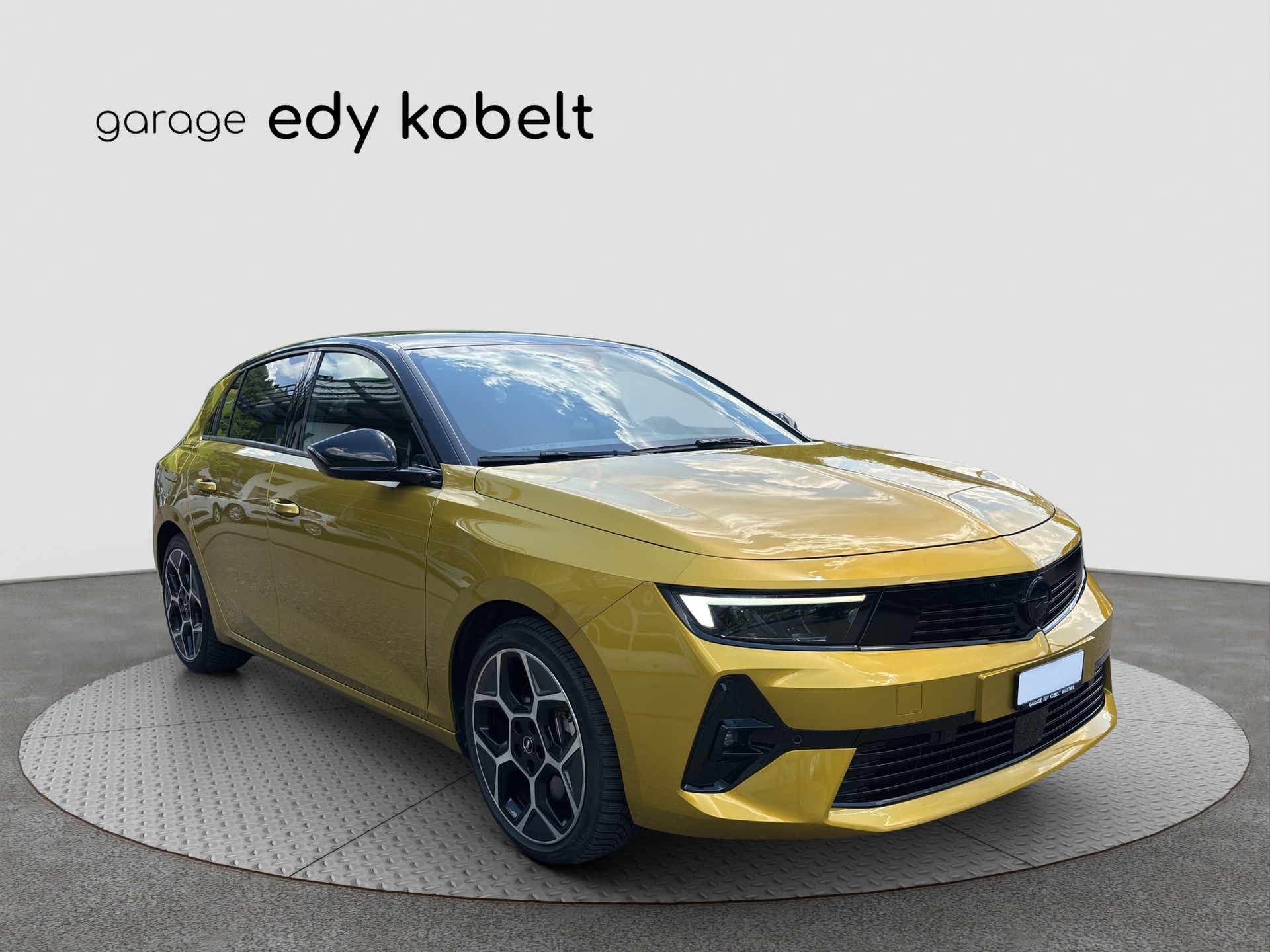 OPEL Astra 1.6 PHEV Turbo Swiss Plus A-image-23