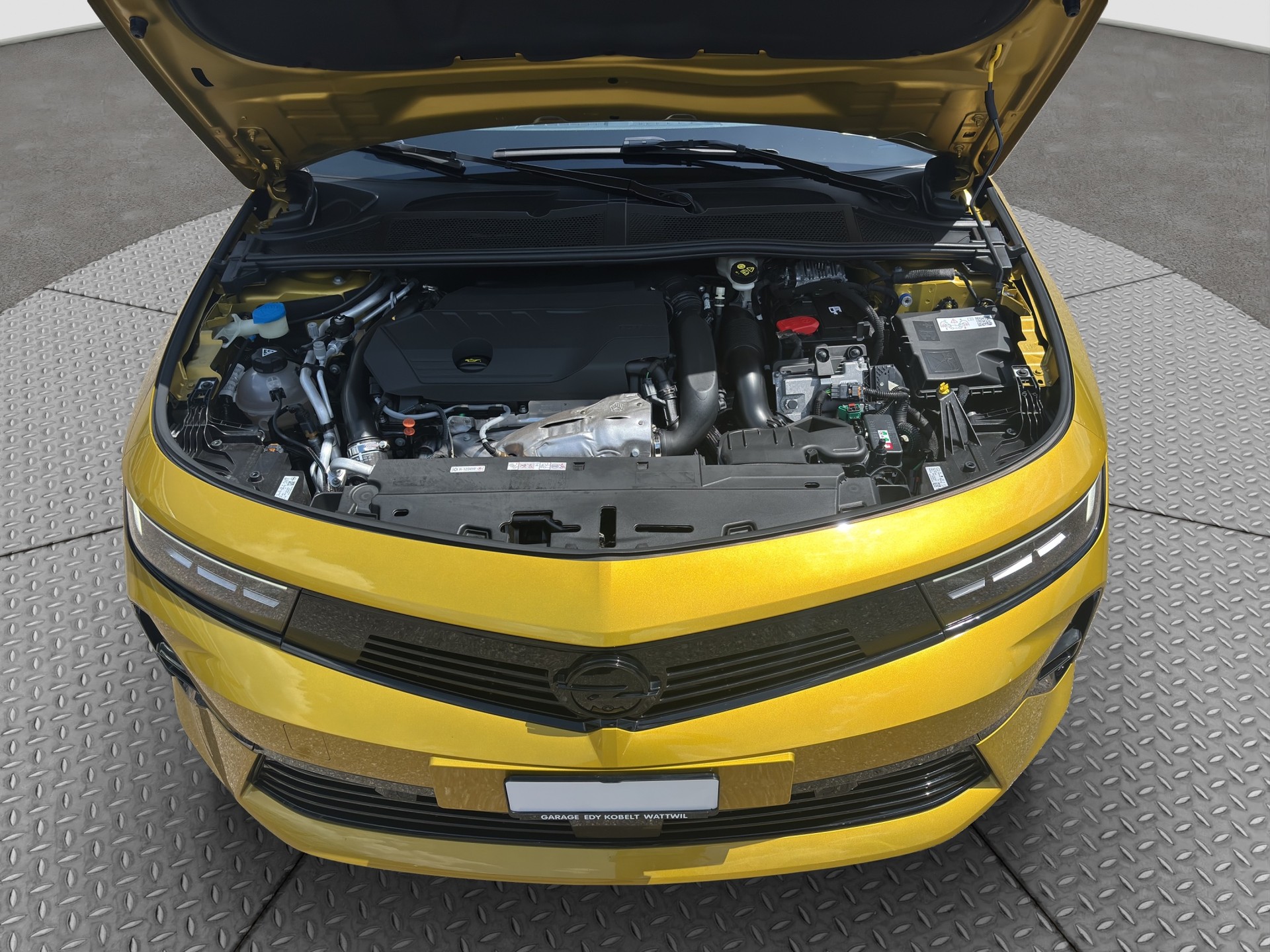 OPEL Astra 1.6 PHEV Turbo Swiss Plus A-image-27