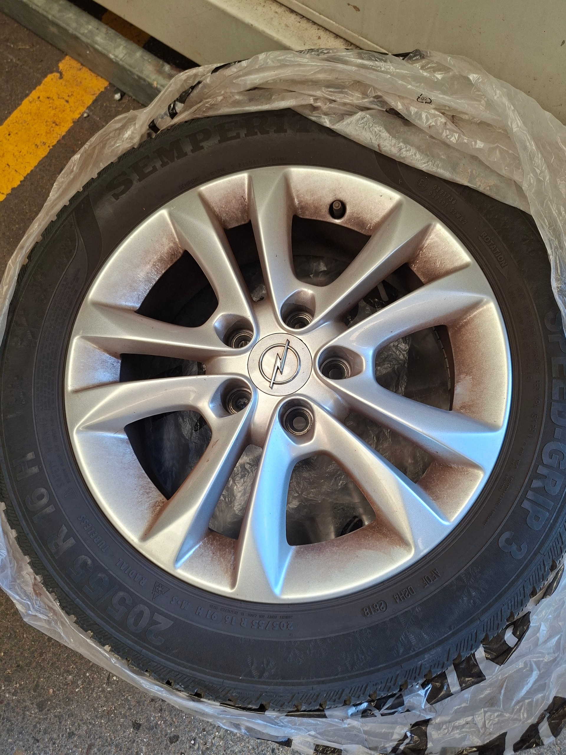 OPEL Corsa 1.6 Turbo Sport GSi-image-12