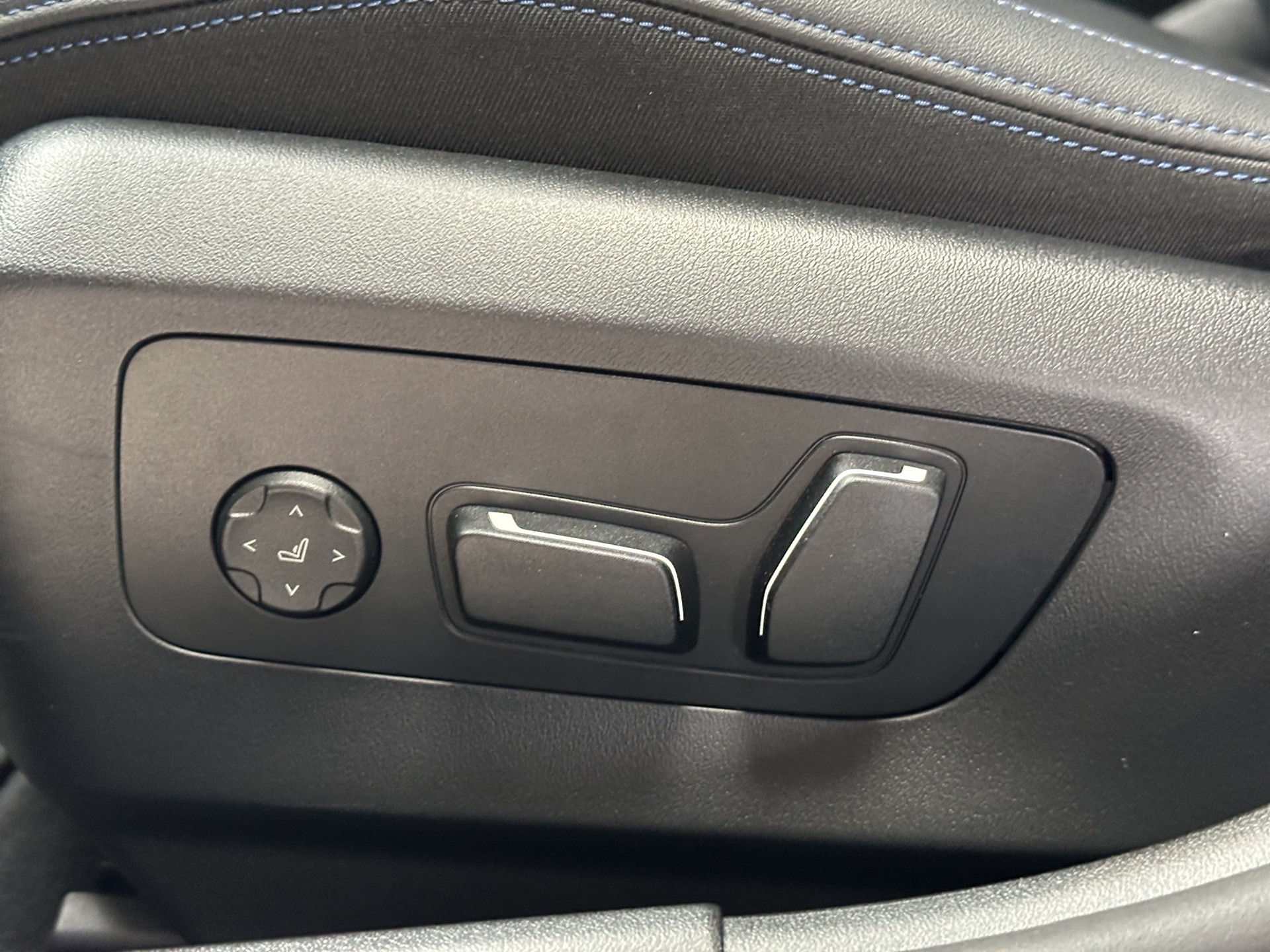 BMW 520i M Sport Steptronic-image-8