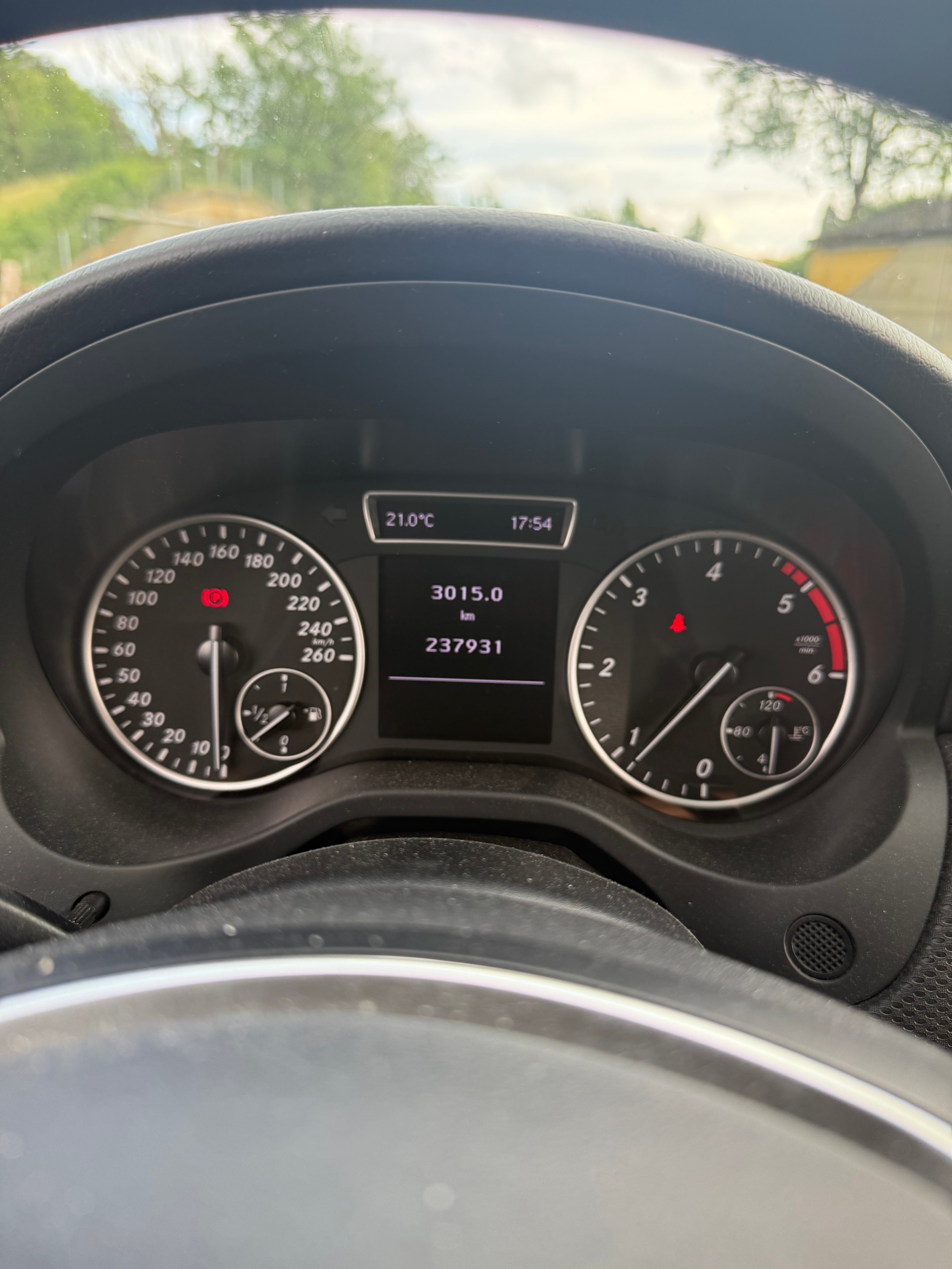 MERCEDES-BENZ A 160 CDI Style-image-12