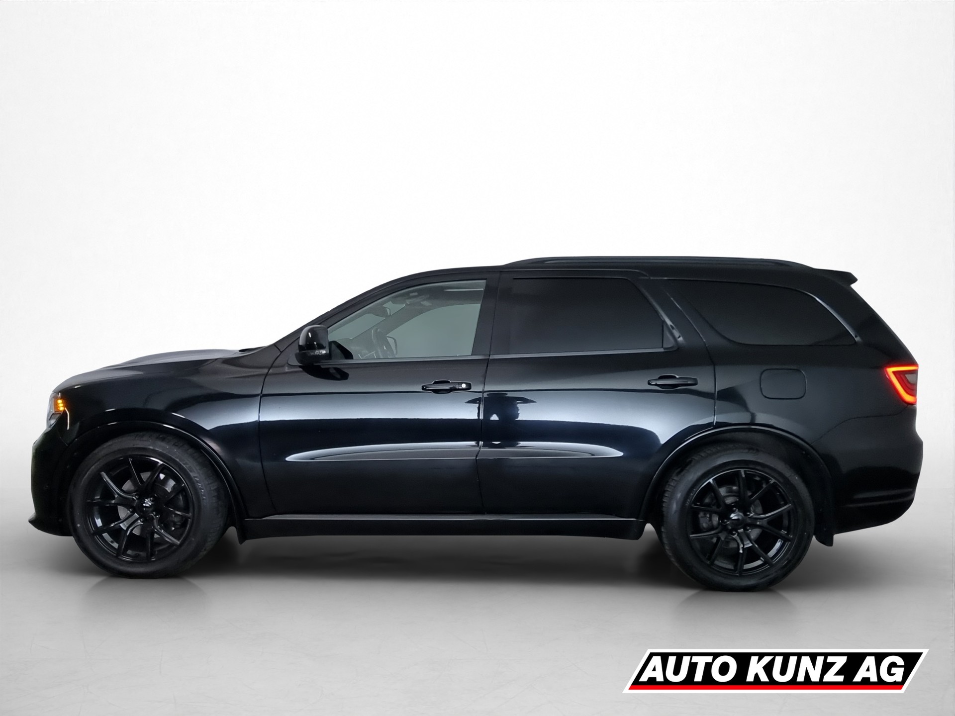 DODGE Durango R/T 5.7 HEMI V8-showroom-element-2