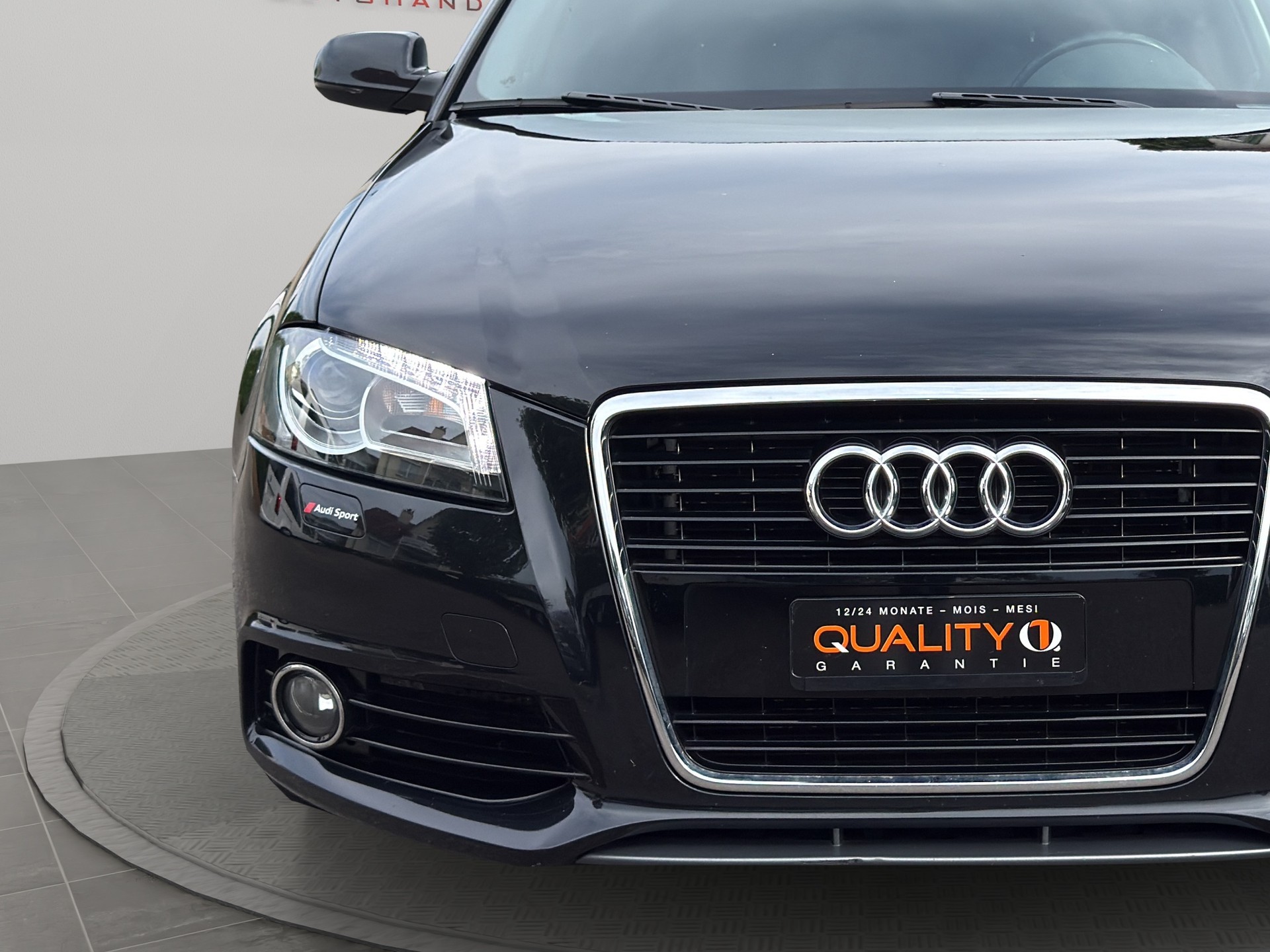 AUDI A3 Sportback 2.0 TFSI Style S-tronic-image-12