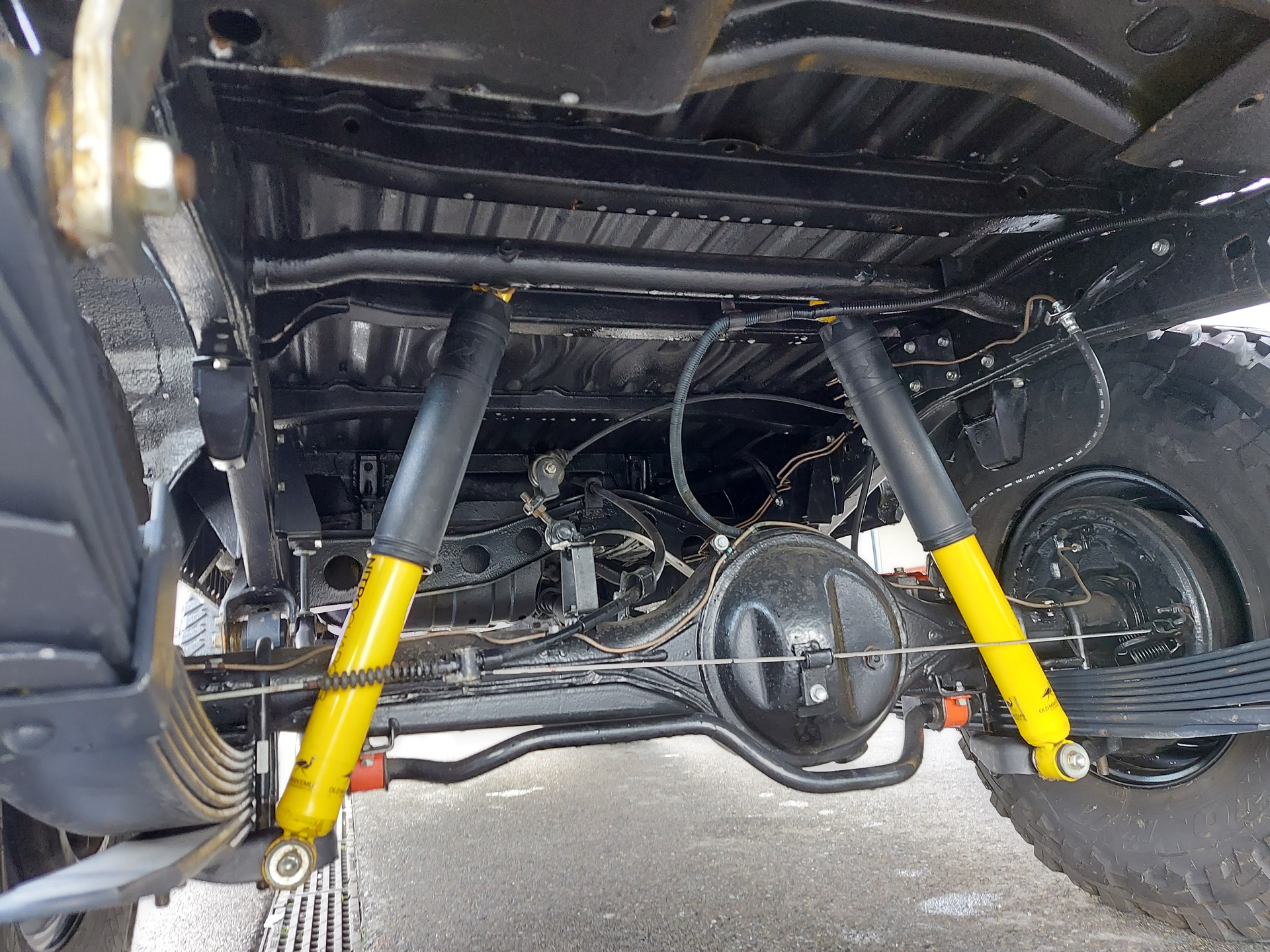TOYOTA LandCruiser HZJ78-image-9